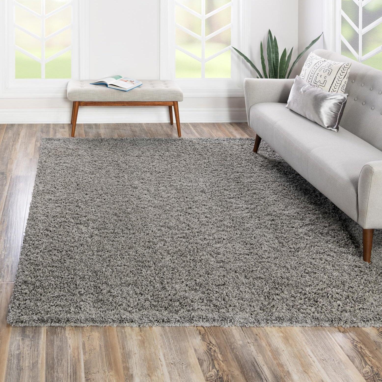 8' Square Cloud Gray Synthetic Shag Area Rug