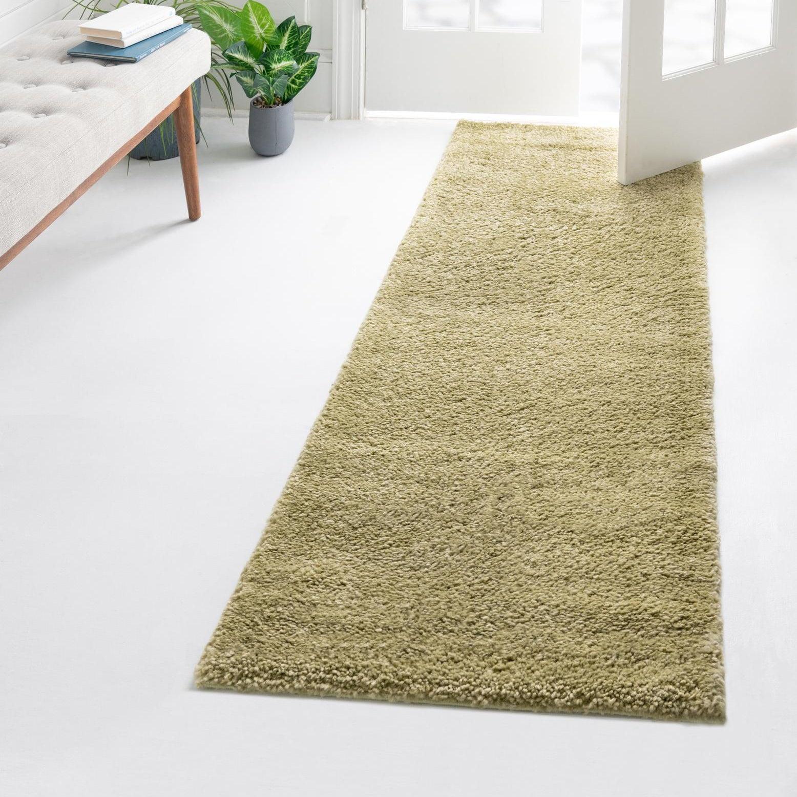 Unique Loom 2' 2 x 13' 0 Solo Calabasas Light Green Area Rug