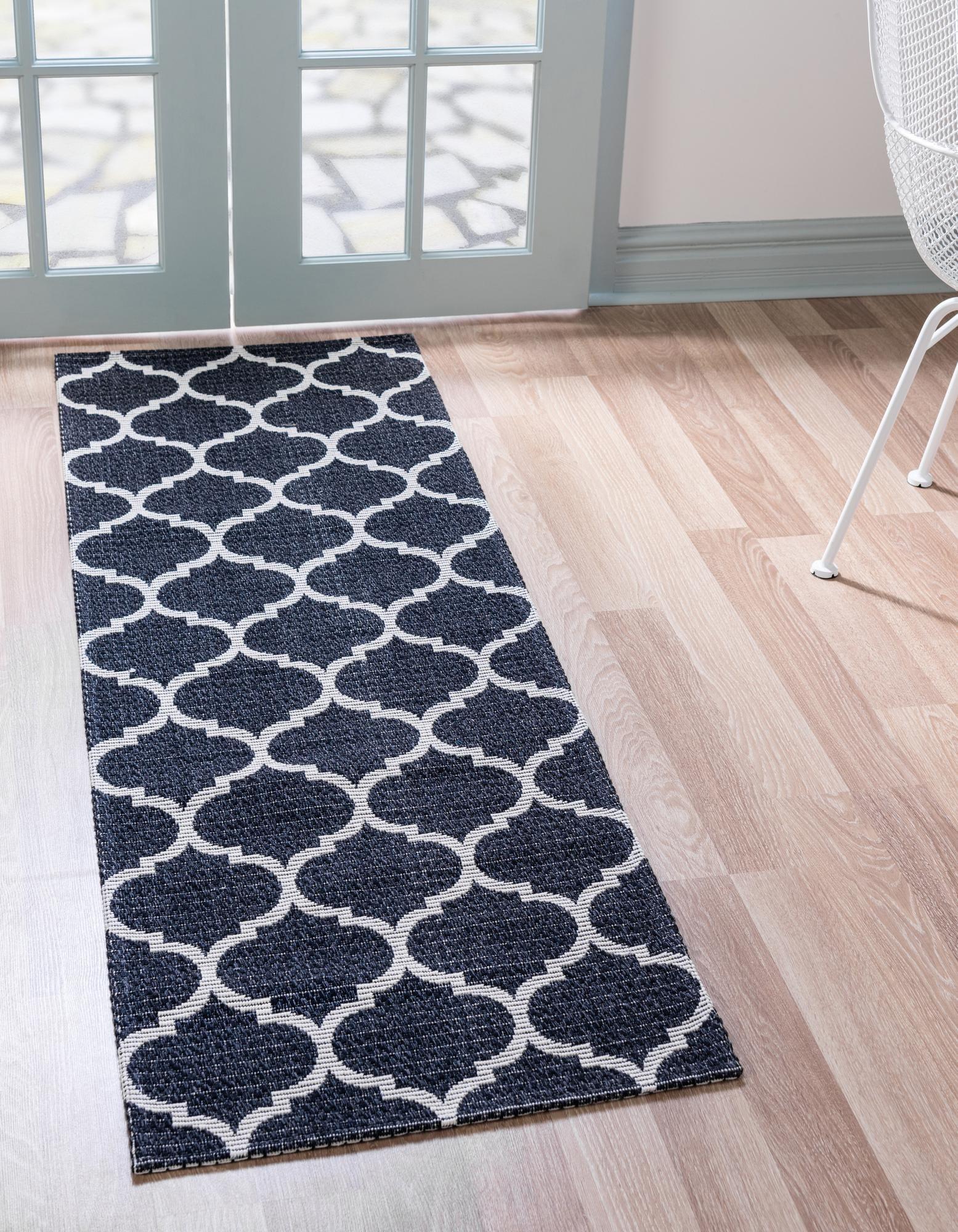 Black Trellis Flat Woven Washable Runner Rug 2' x 8'