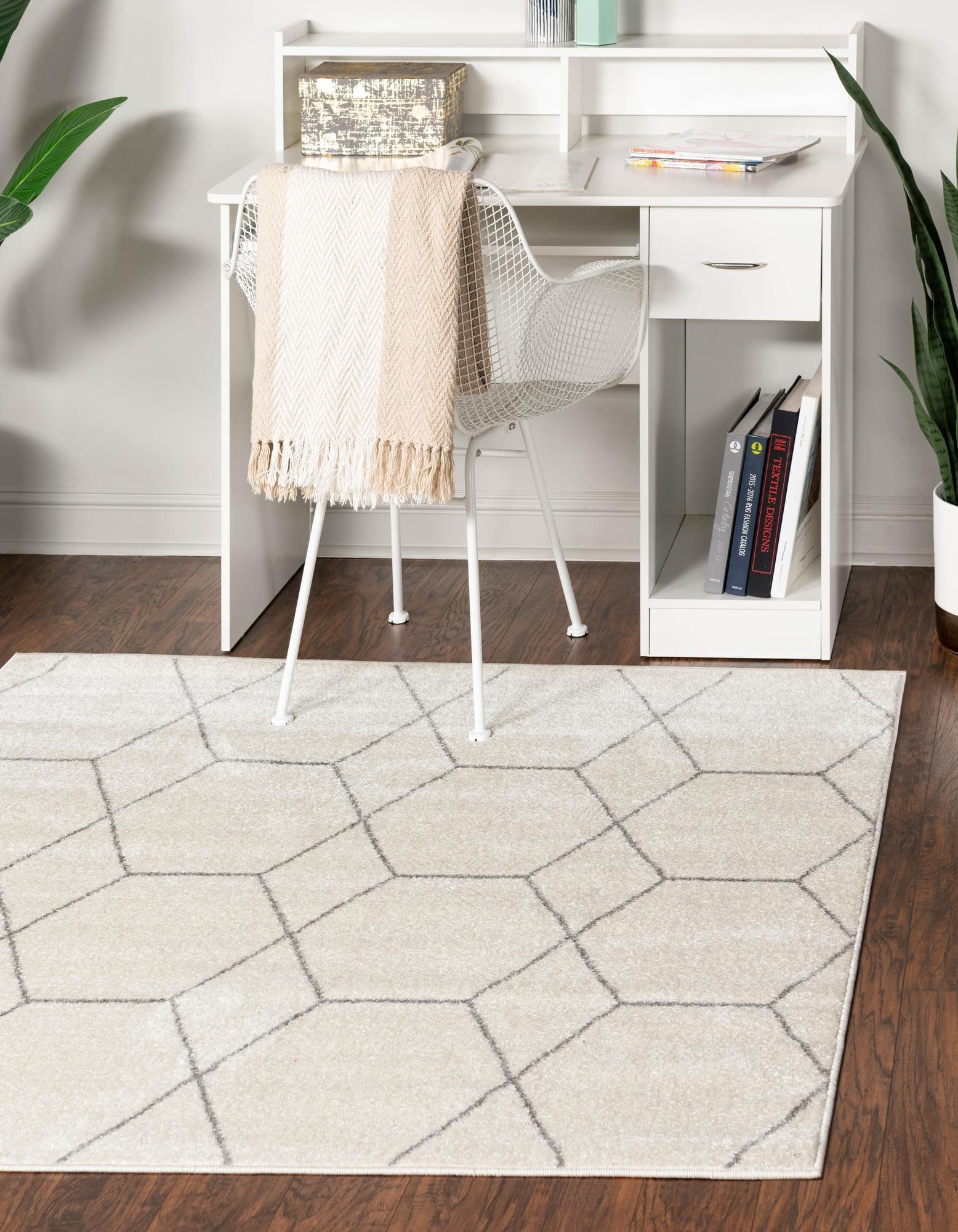 Unique Loom 6' 0 x 6' 0 Trellis Frieze Geometric Ivory Area Rug