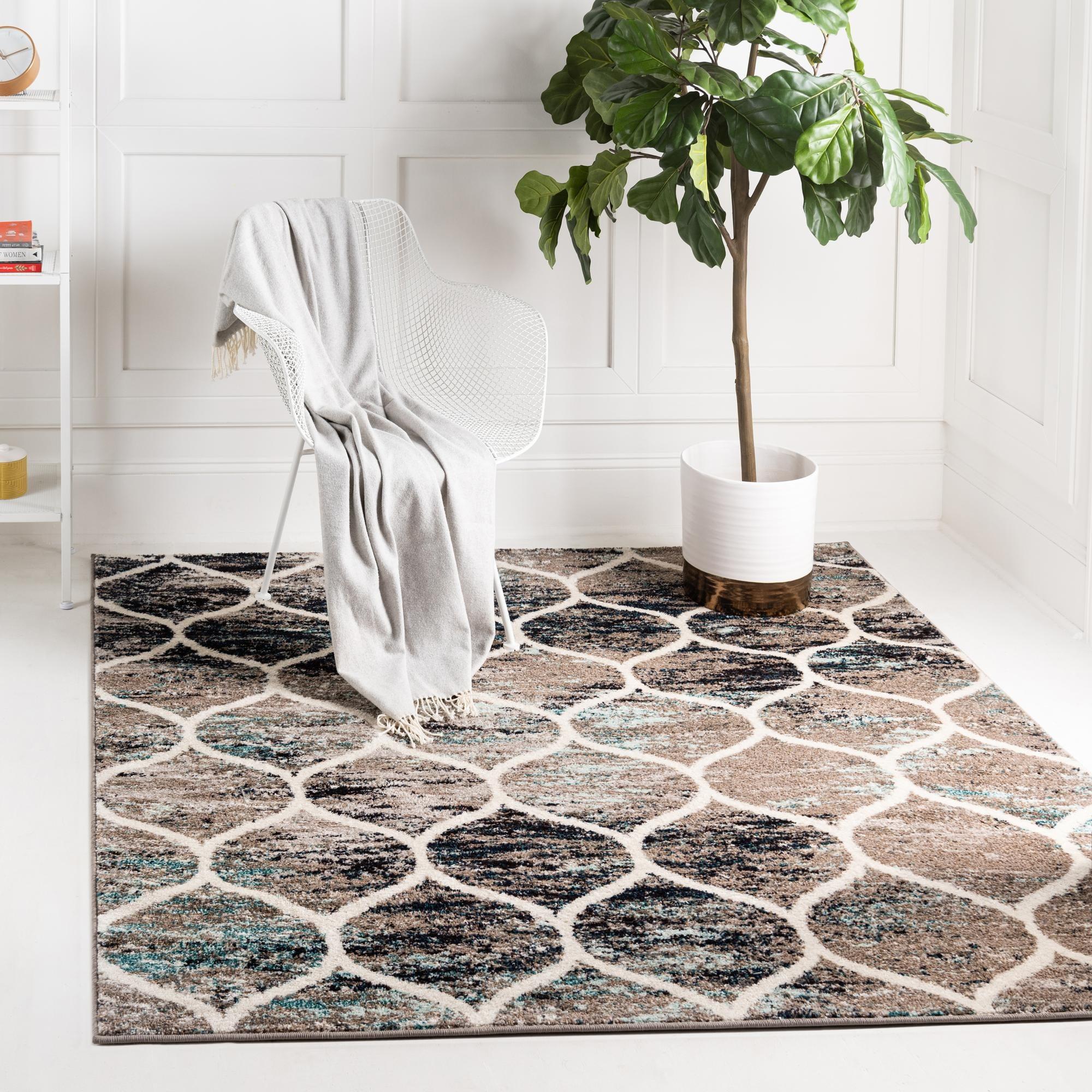 Unique Loom 4' 0 x 4' 0 Trellis Frieze Rounded Blue Multi Area Rug