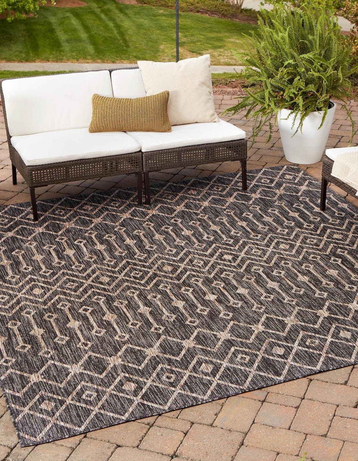 Unique Loom 5' 3 x 5' 3 Square Indoor/Outdoor Trellis Charcoal Gray Area Rug
