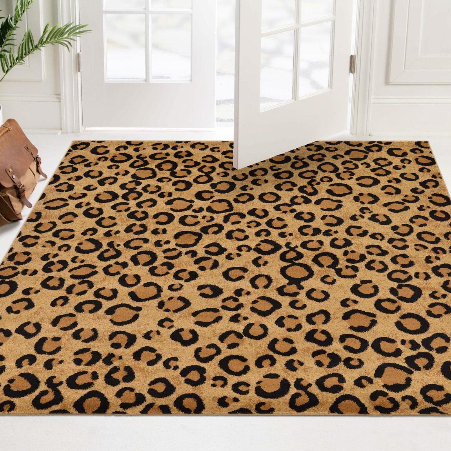 Unique Loom Wildlife Collection Area Rug - Leopard (6' 1" Square Light Brown/Black)