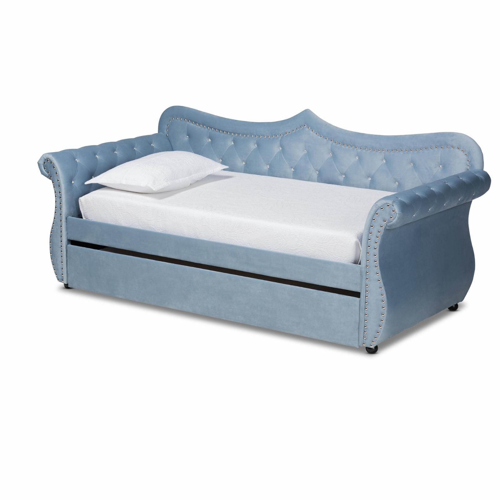 Leiser Upholstered Daybed with Trundle