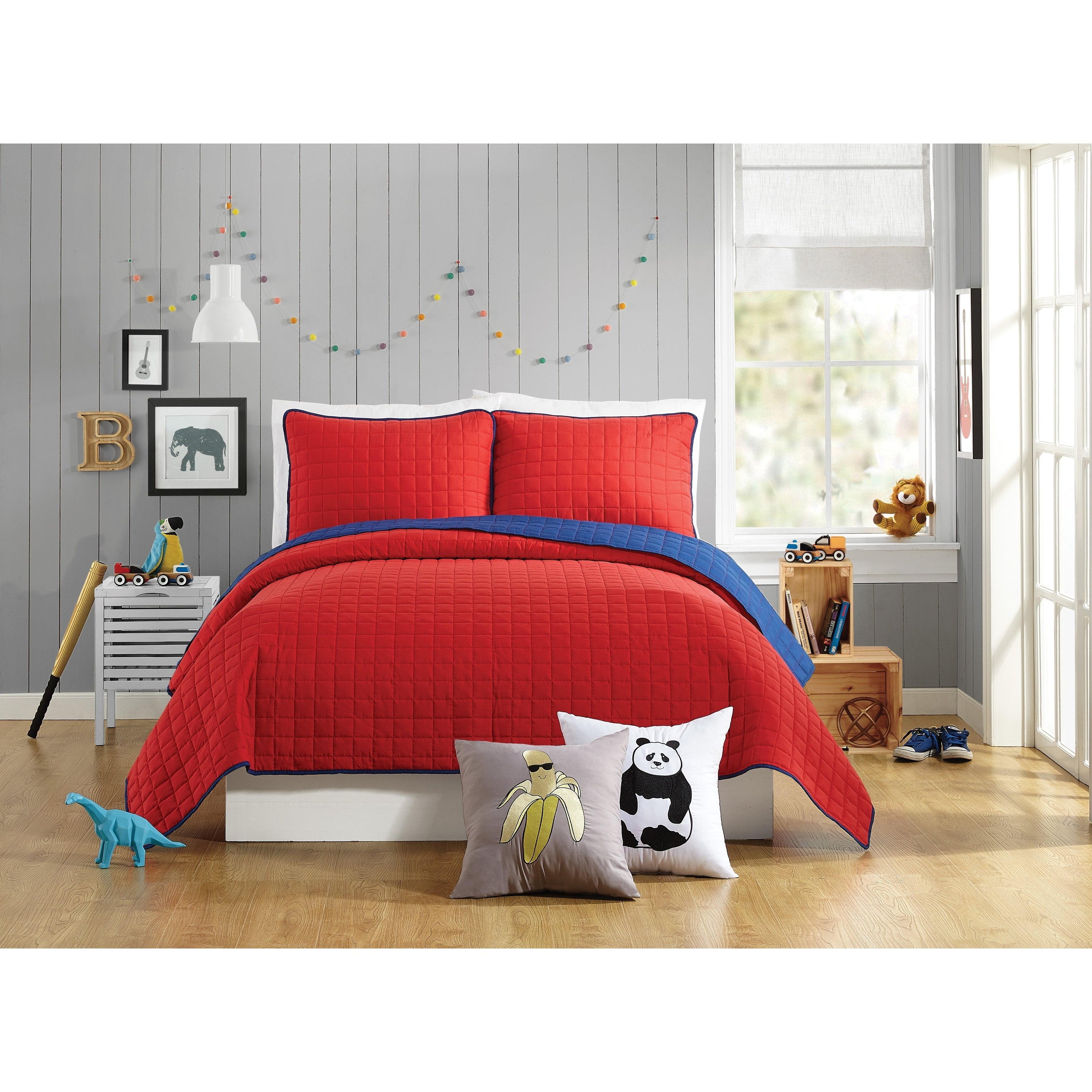 Kids Full Red Microfiber Reversible Quilt Set