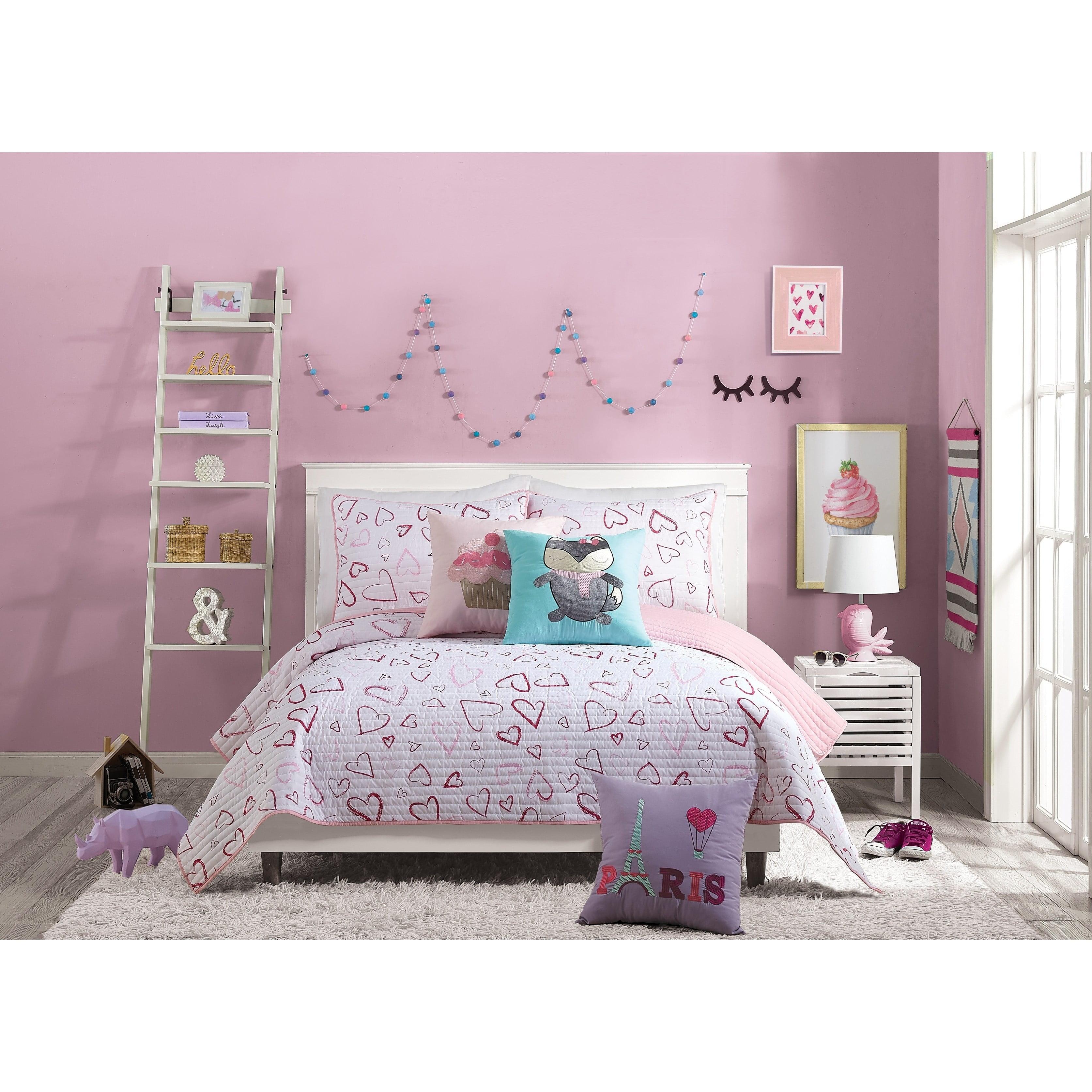 Desiree Heart Reversible Quilt Set