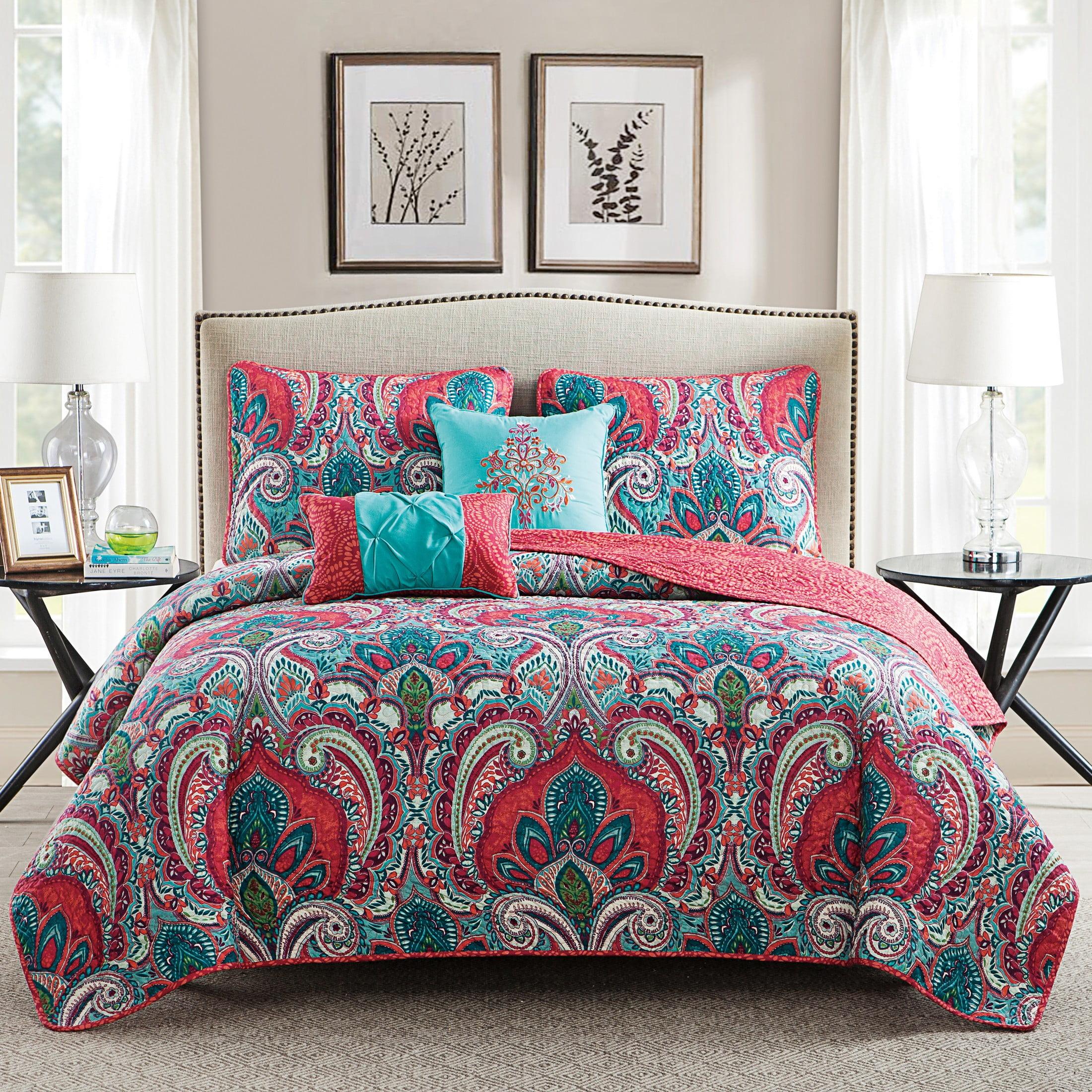 VCNY Casablanca Bohemian Microfiber / Polyester Standard Damask Quilt Set