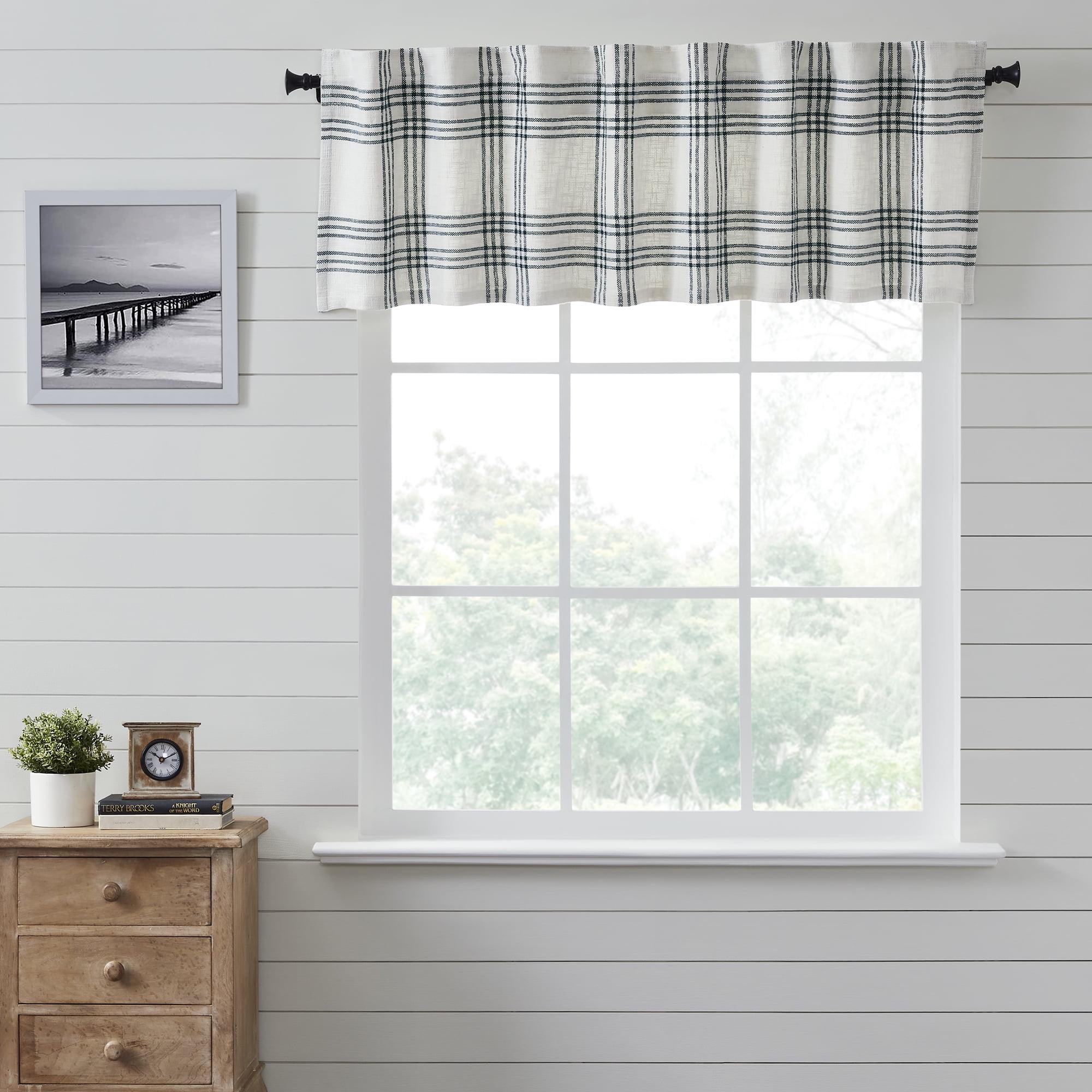 Pine Grove Plaid Cotton Tailored Valance in Green and White