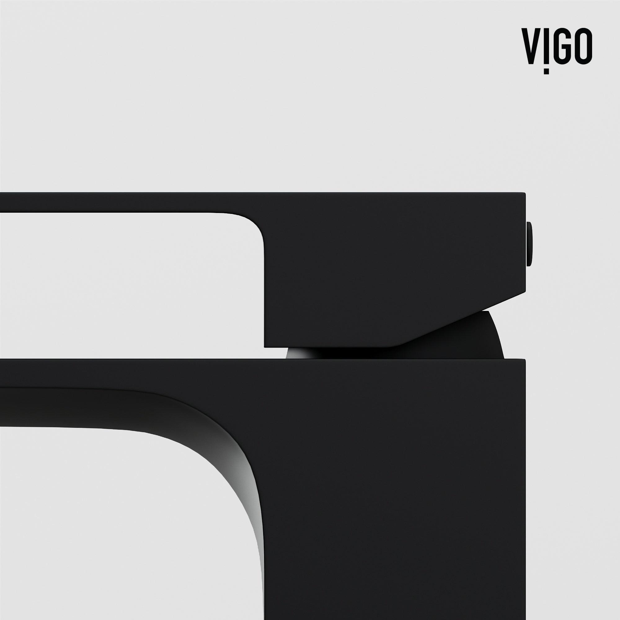 Single Hole Single Handle Bathroom Faucet with Deck Plate