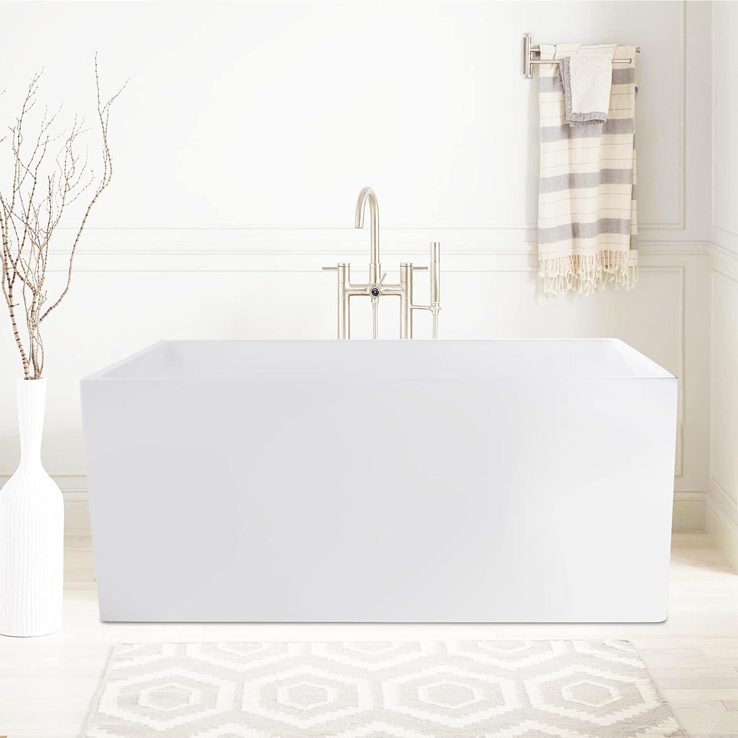 47" x 29" Freestanding Soaking Acrylic Bathtub