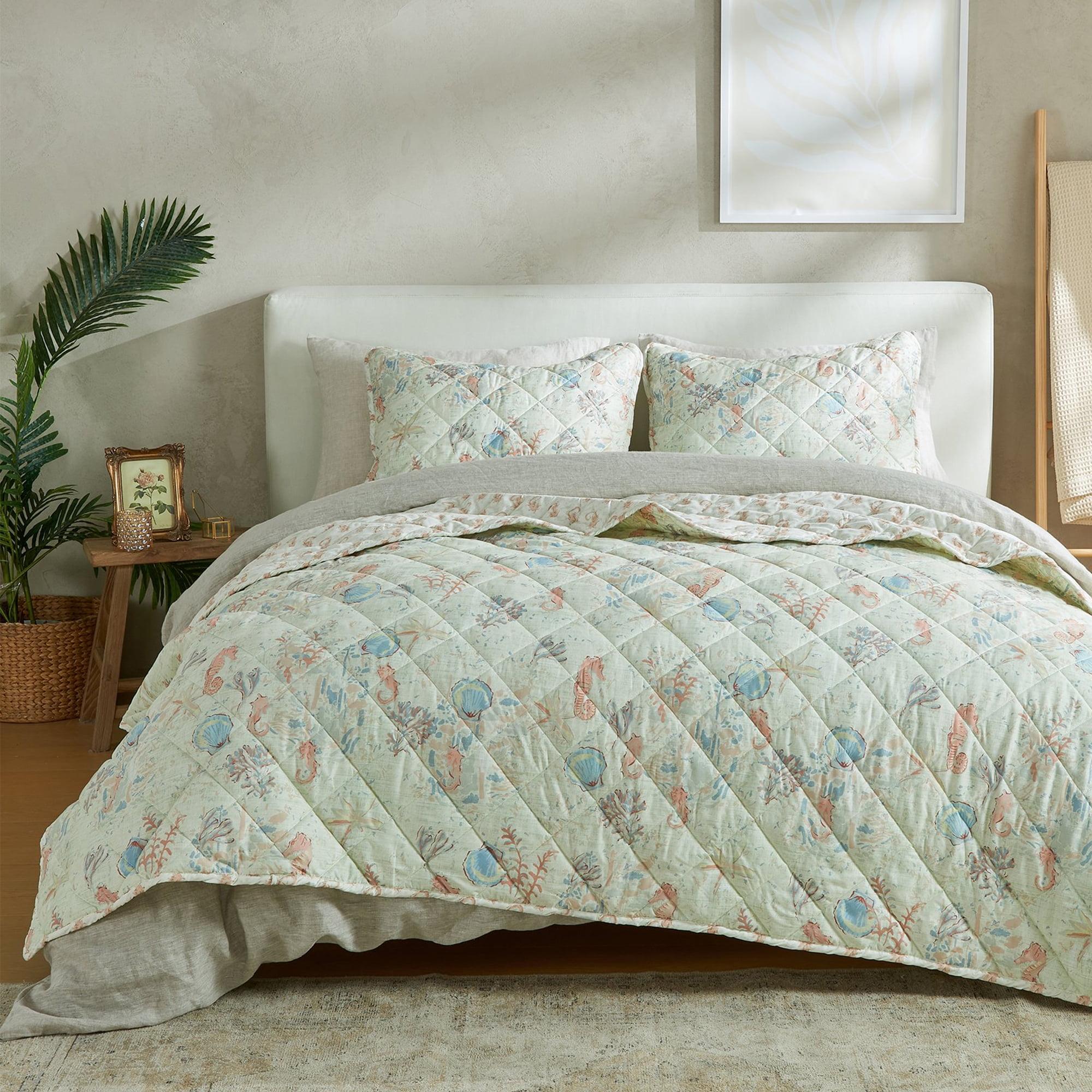 Vintage Comfort Reversible Coastal Design 3 Piece Quilt Set with Shams, King
