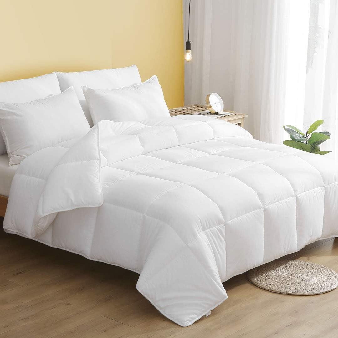 White Queen Down Alternative Microfiber Comforter