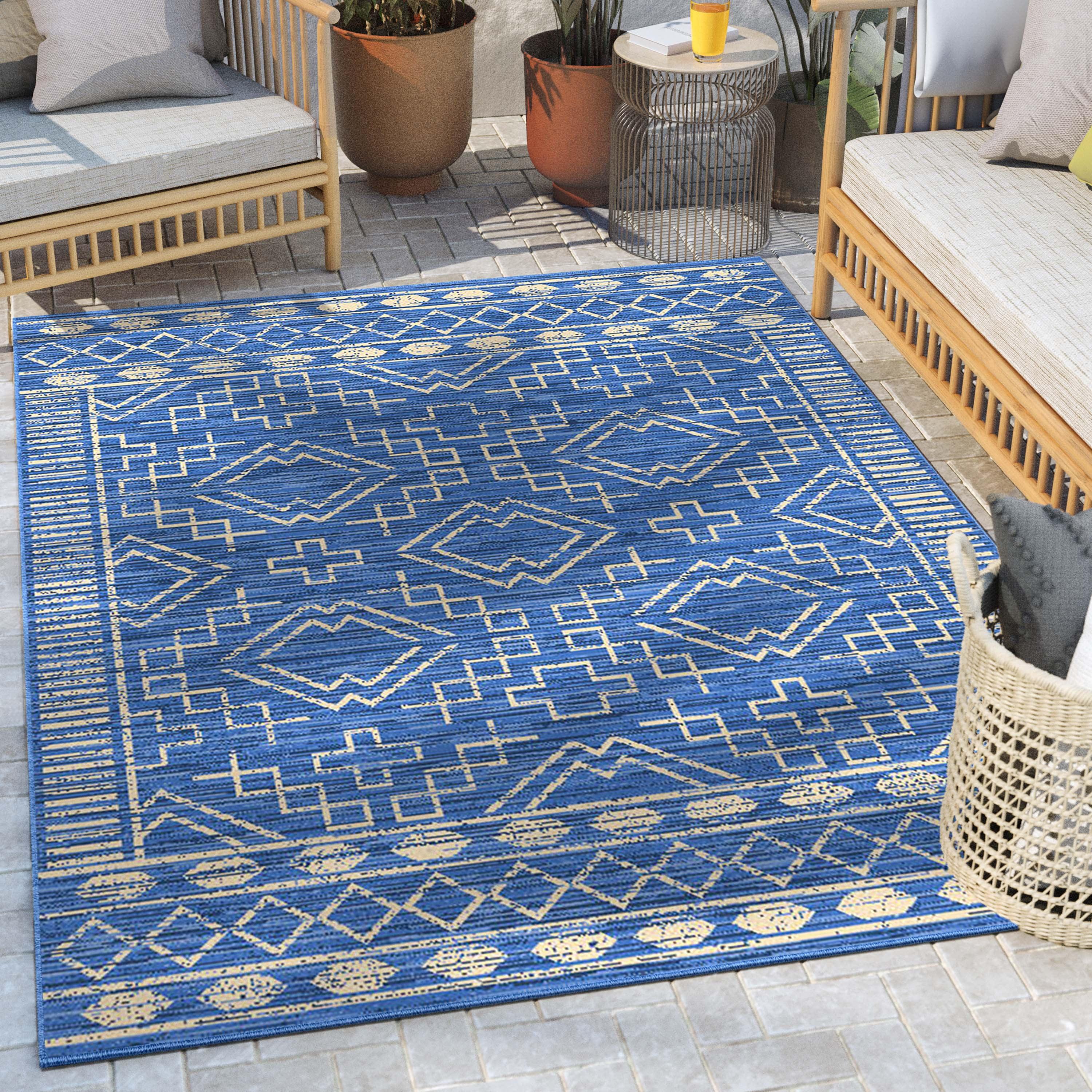 Medusa Quay Blue Tribal Flat-Weave Indoor/Outdoor Rug