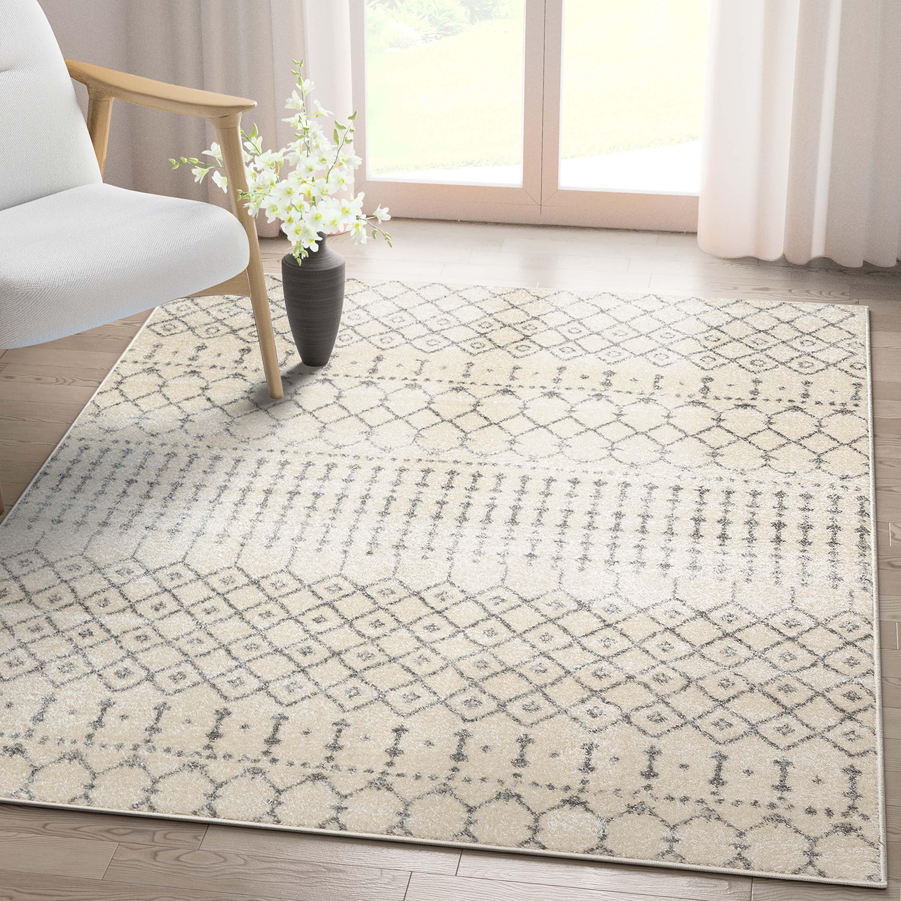 Ivory Grey Synthetic 5'3" x 7'3" Rectangular Easy-Care Area Rug