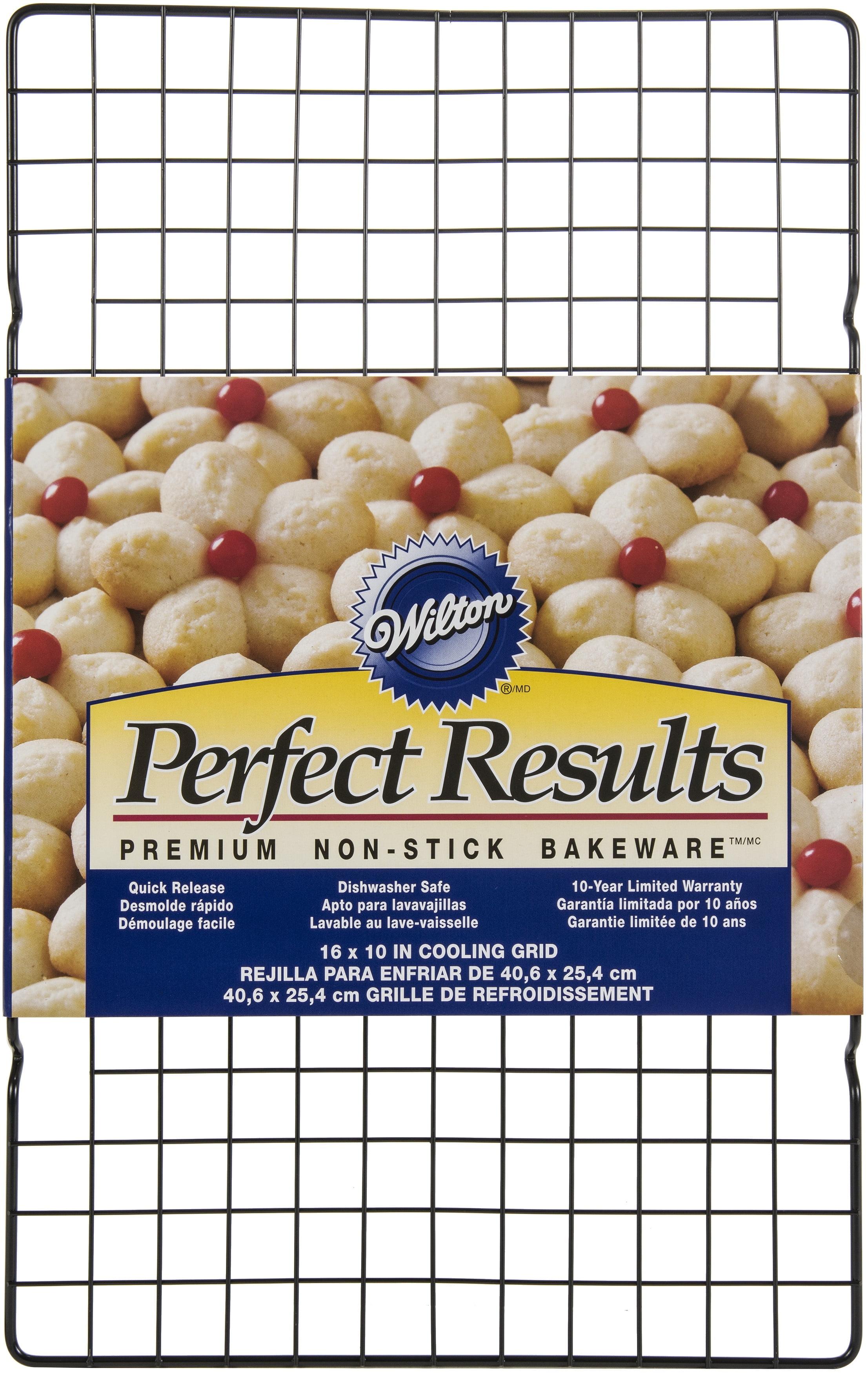 Wilton Perfect Results Non-Stick Cooling Grid-16"X10"