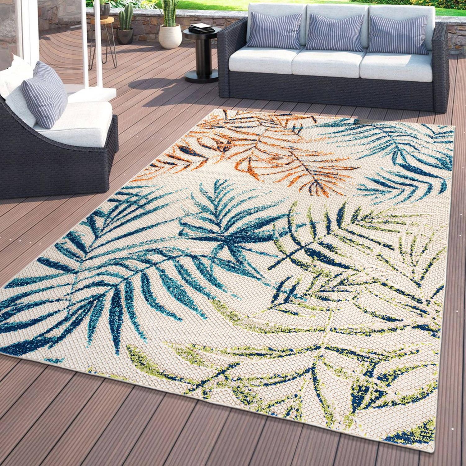 World Rug Gallery Bahama Palm Frond Floral Indoor/Outdoor Area Rug - Multi 7'10" x 10'