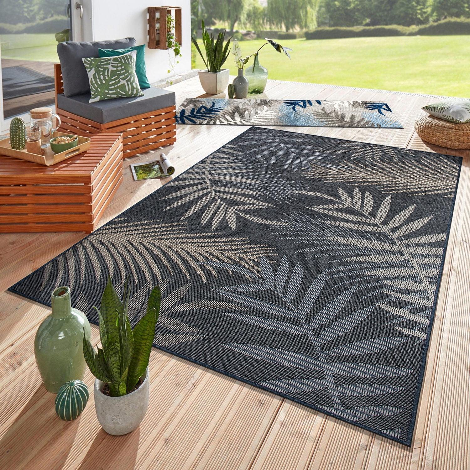 World Rug Gallery Bahama Palm Frond Indoor/Outdoor Area Rug - Blue 5' x 7'