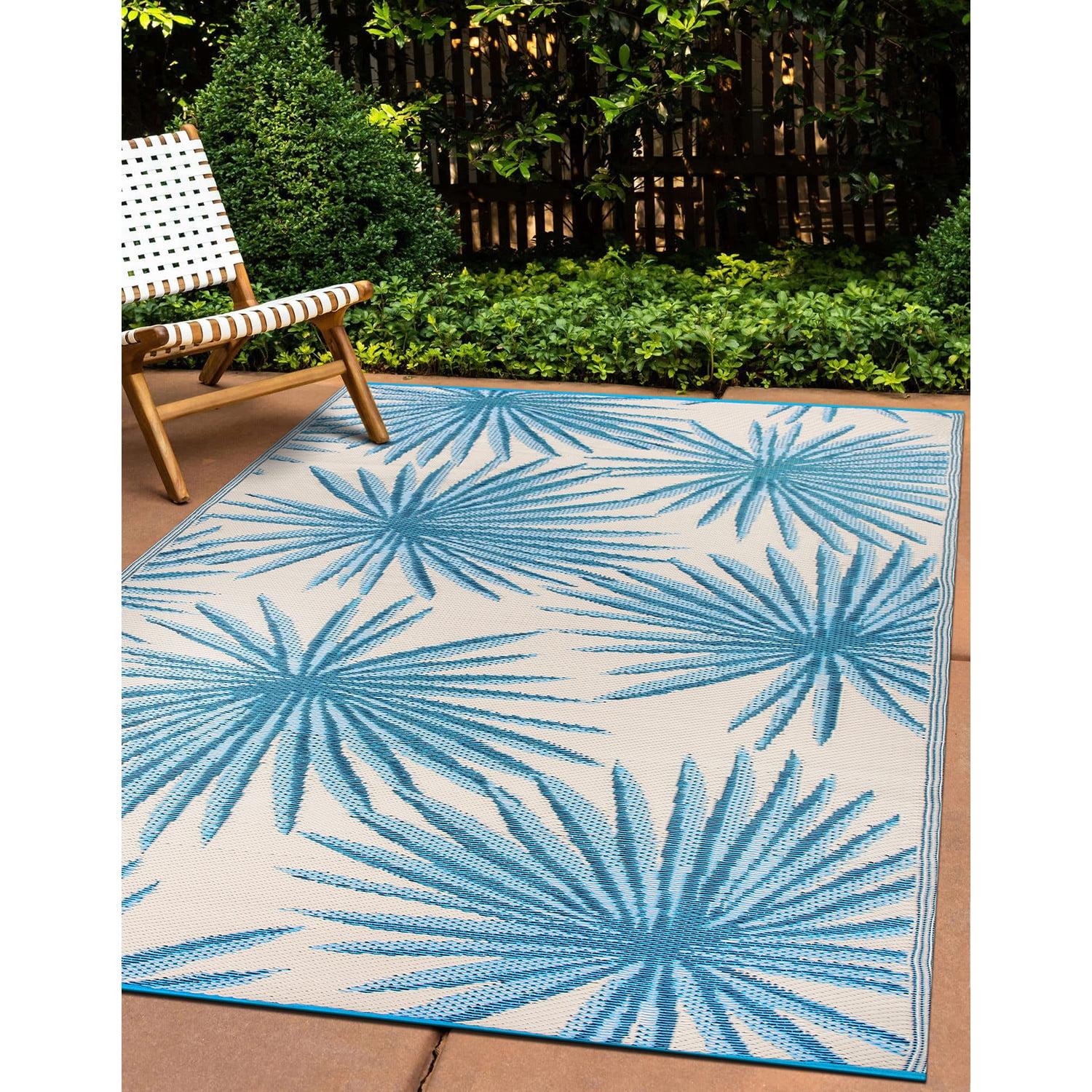 Blue Floral Reversible Synthetic 5' x 7' Outdoor Rug