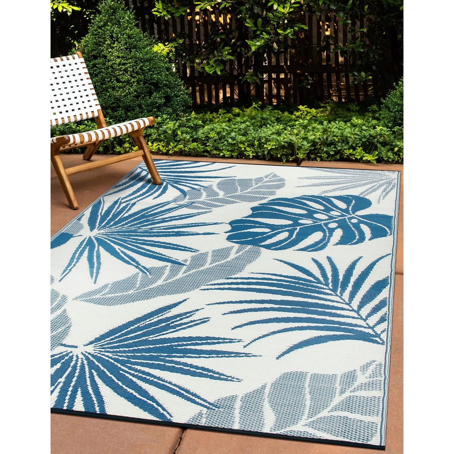 Blue Floral Reversible Synthetic 5' x 7' Outdoor Rug