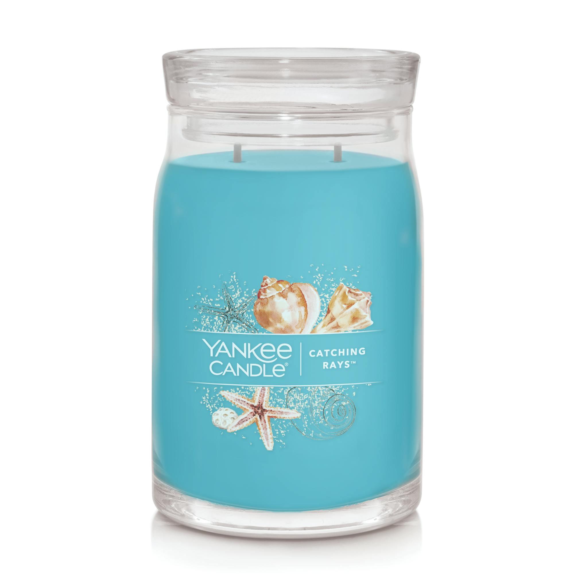 Yankee Candle Signature Large 2-Wick Candle, Catching Rays™, 20 oz