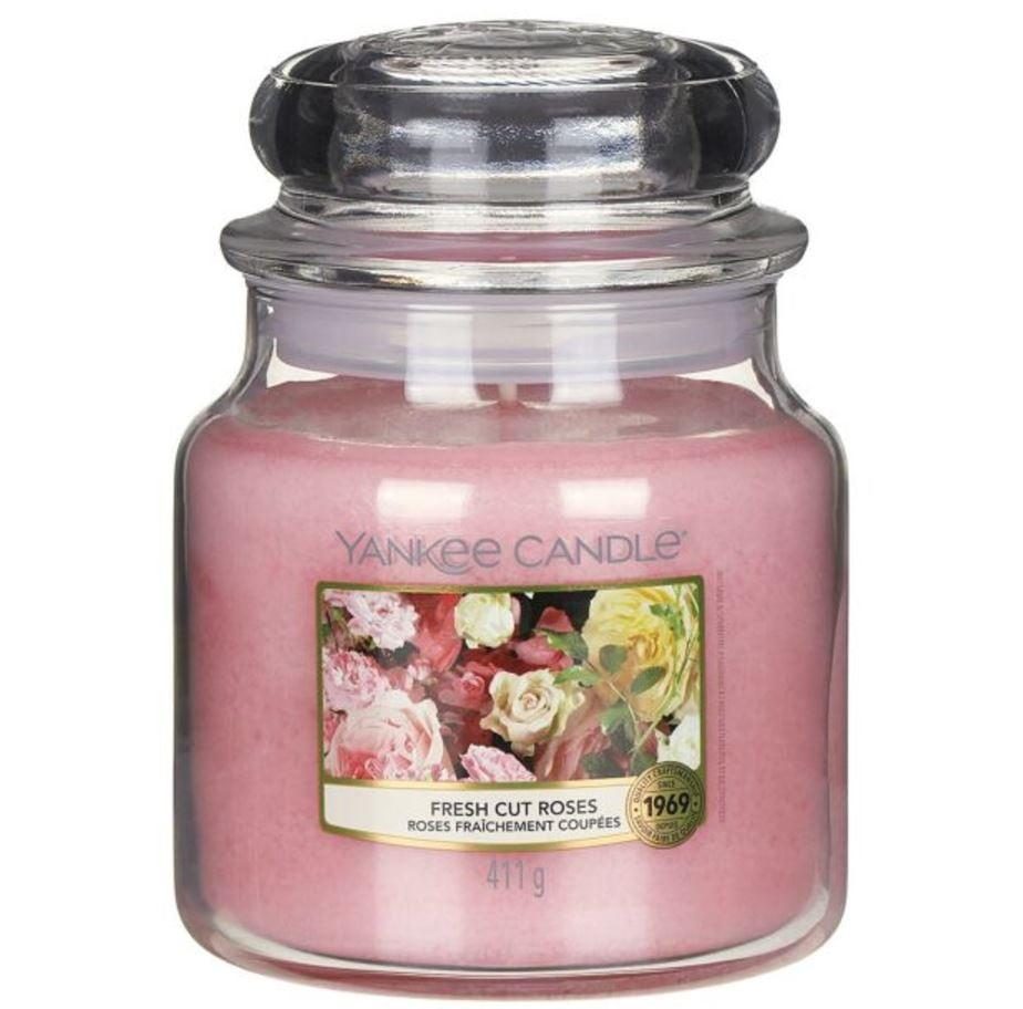 Yankee Candle - Fresh Cut Roses Medium Jar Candle (411g)
