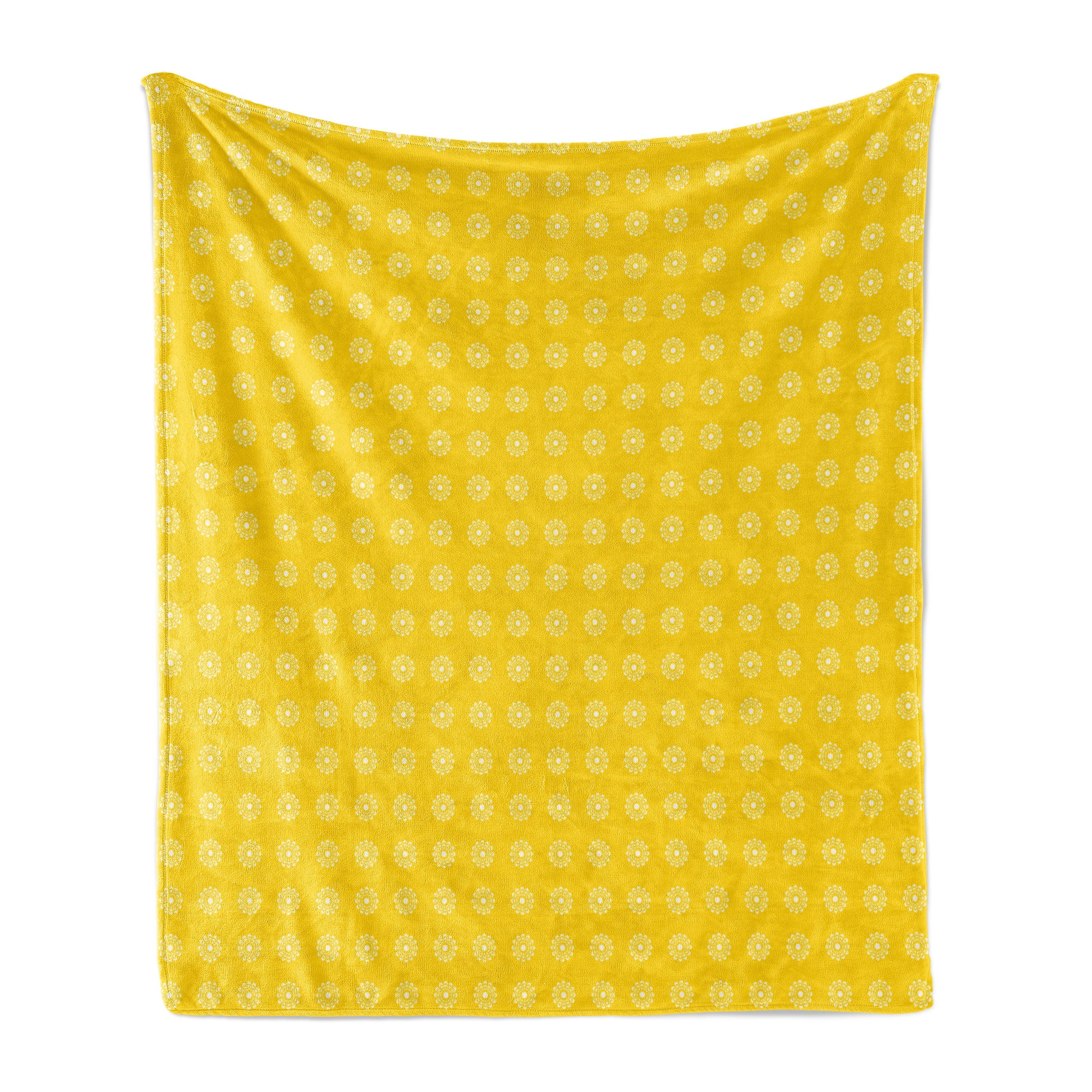 Ambesonne Hippie Fleece Throw Blanket Daisies Florals Flowers Yellow and White