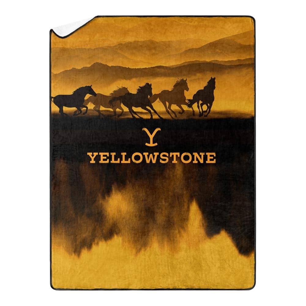 Yellowstone Wild Horses Multicolor Sherpa Fleece Twin Blanket