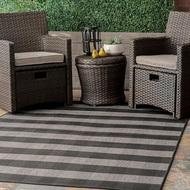 Nuloom Alexis Striped 4x6 Indoor/Outdoor Area Rug for Living Room Patio Deck Front Porch Kitchen, Black/Light Grey