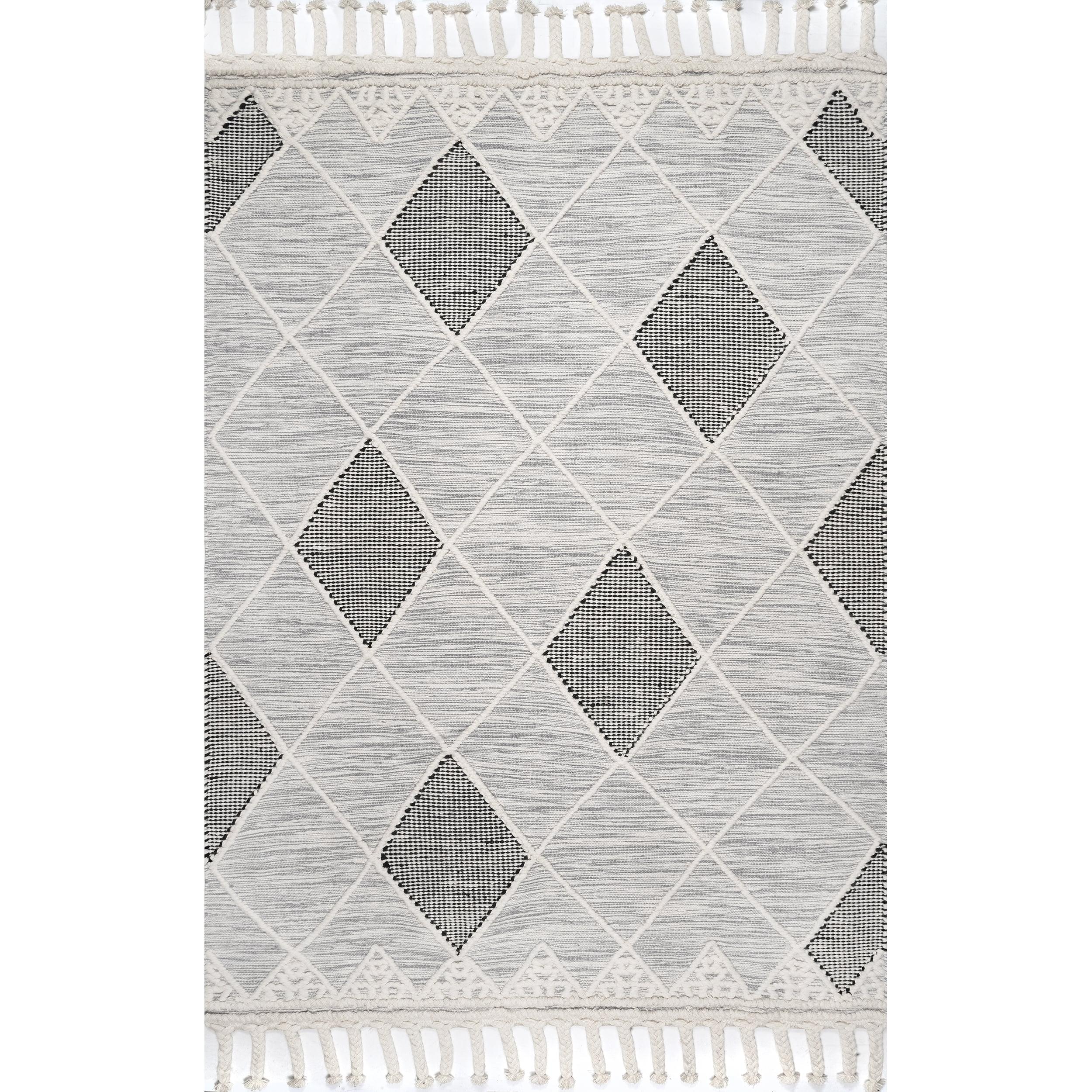 Becca Diamond Trellis Tassel Wool Area Rug Ivory - nuLOOM