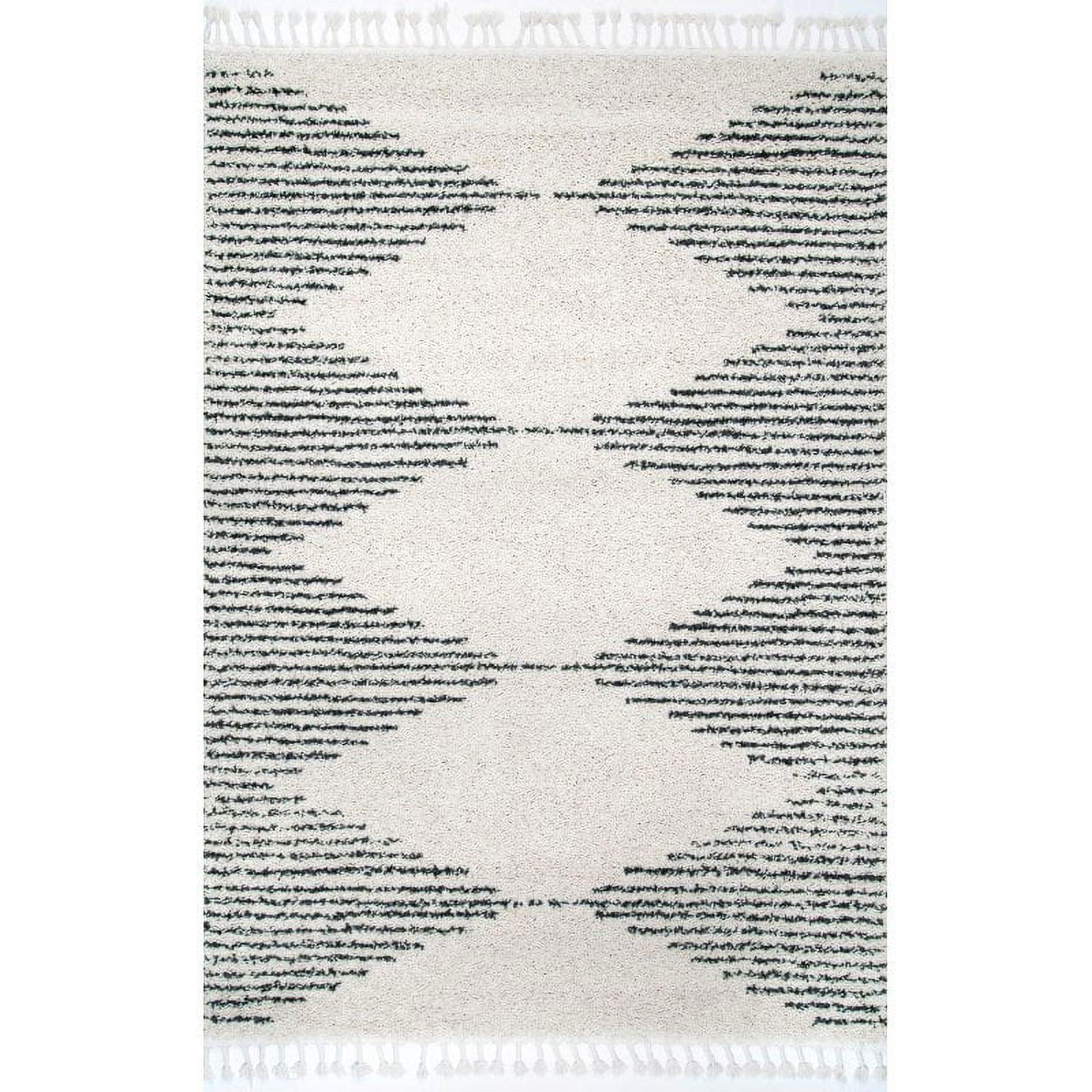 Off White Geometric Shag 4' x 6' Area Rug