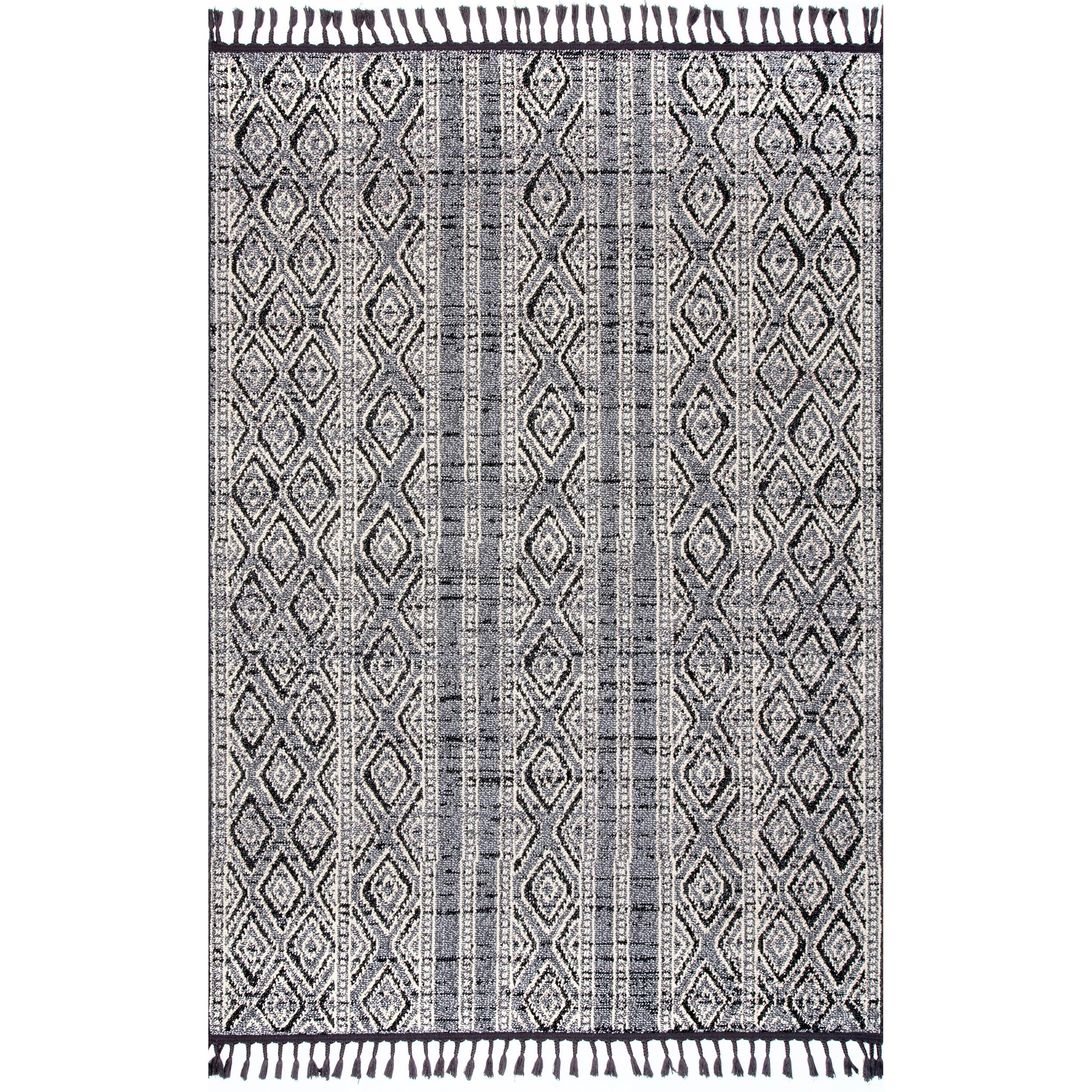 Braided Gray Stripe Synthetic 5' x 8' Easy Care Area Rug