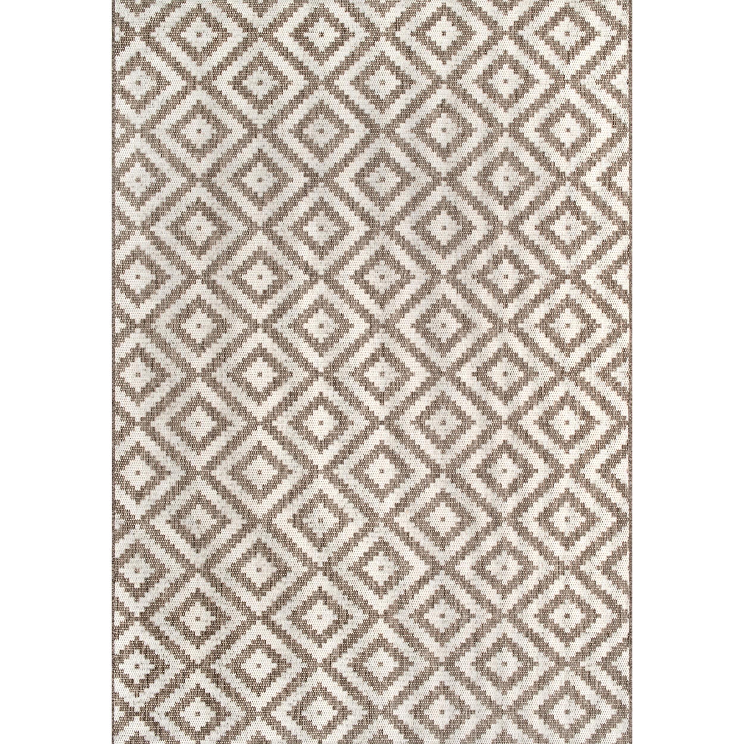 Beige Geometric Diamond Trellis 5'3" x 7'6" Synthetic Area Rug