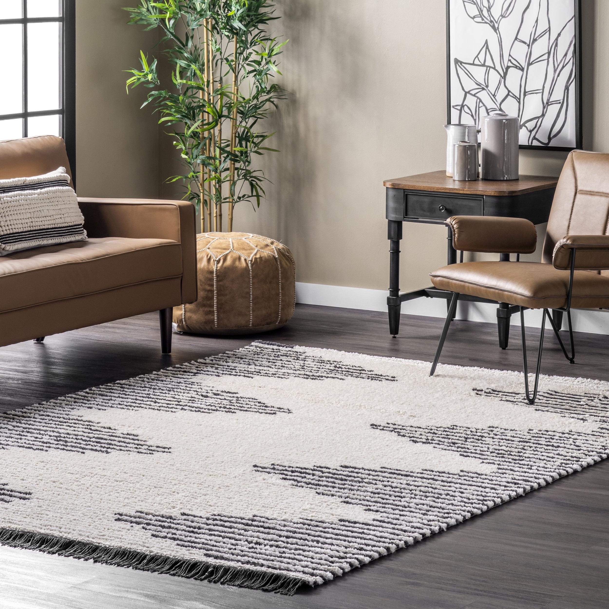 Beige and Gray 4' x 6' Reversible Shag Area Rug