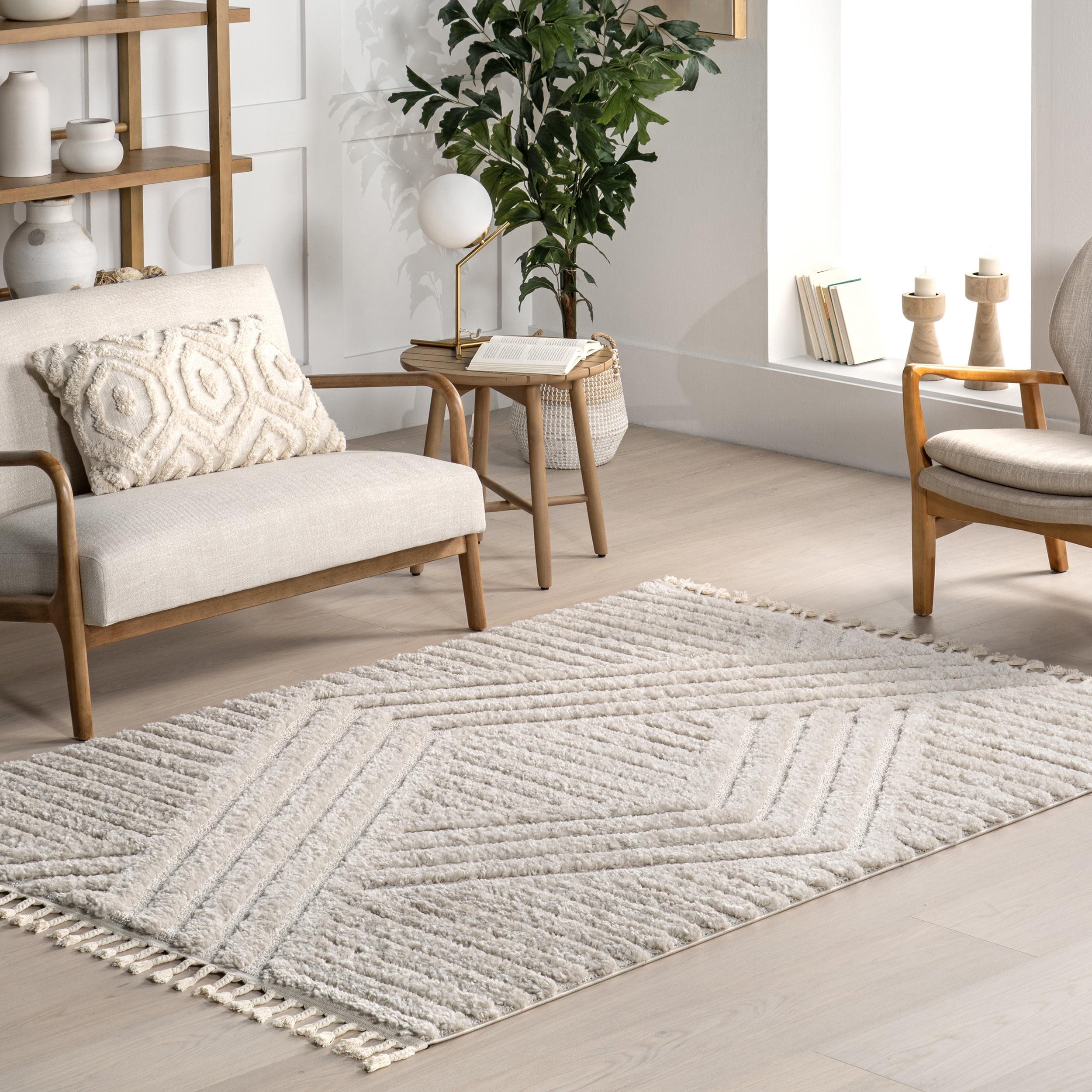 Beige Geometric Shag Tassel 4' x 6' Area Rug