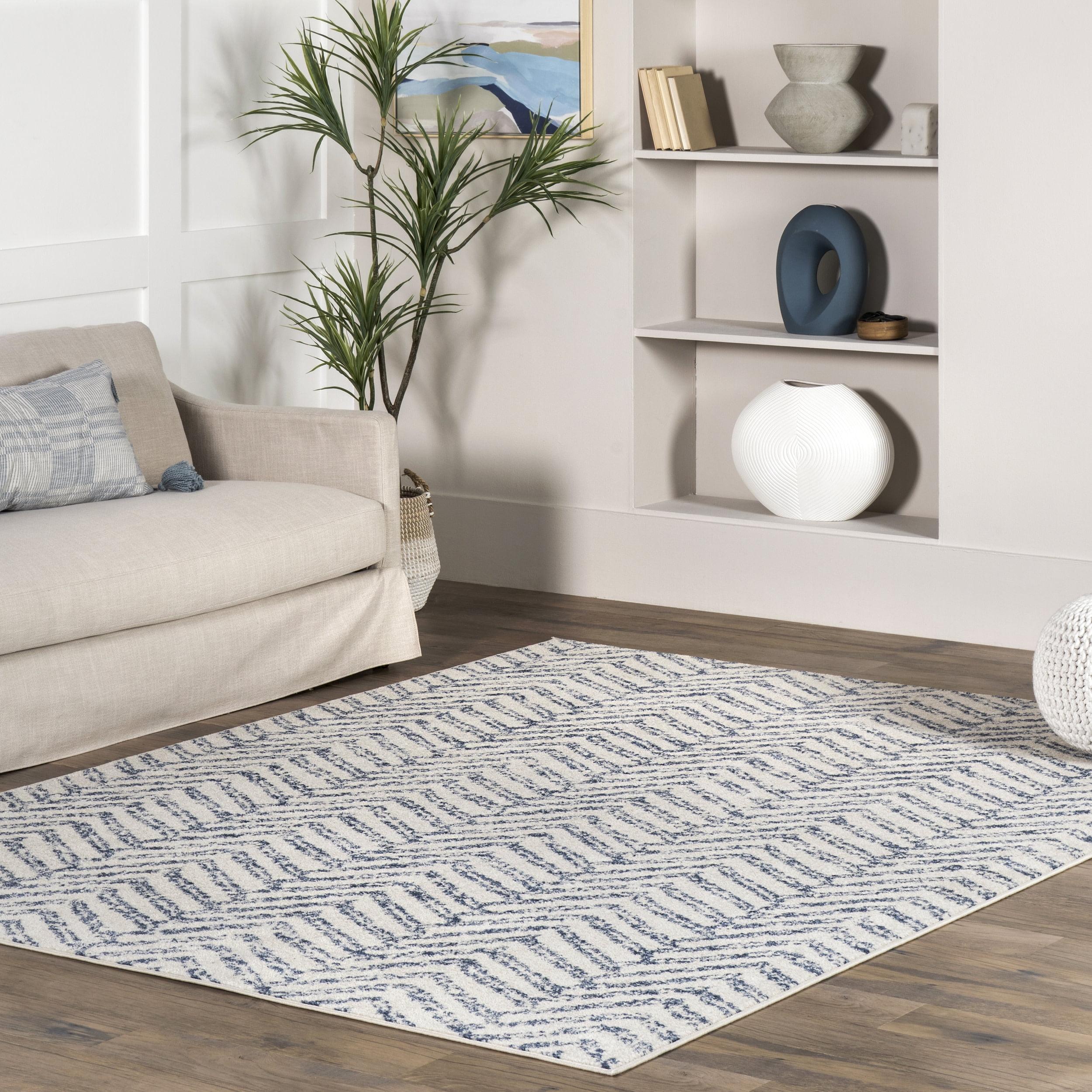 Blue and White Chevron Polypropylene Area Rug 5' x 7' 5"