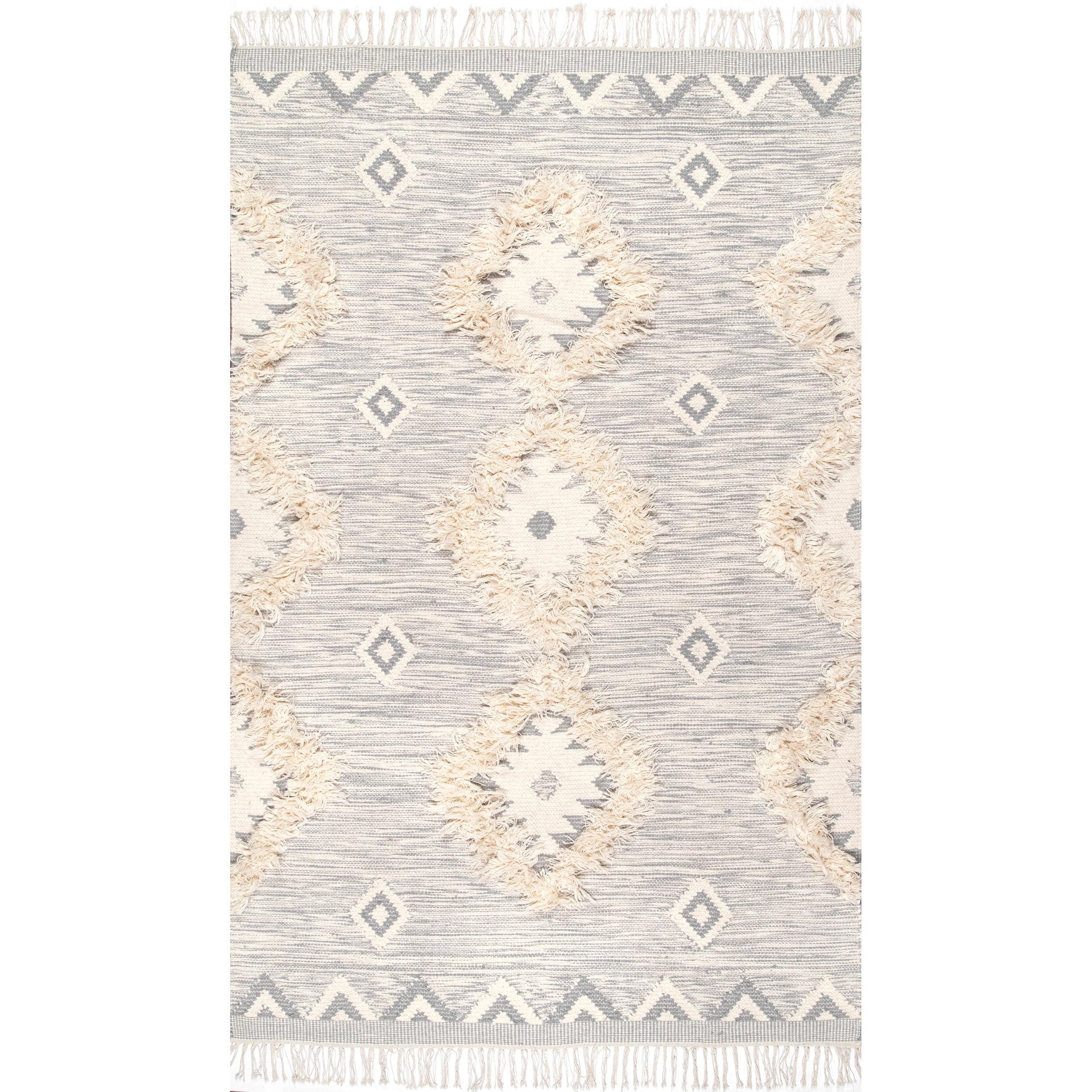 nuLOOM Savannah Moroccan Tasseled Wool Area Rug