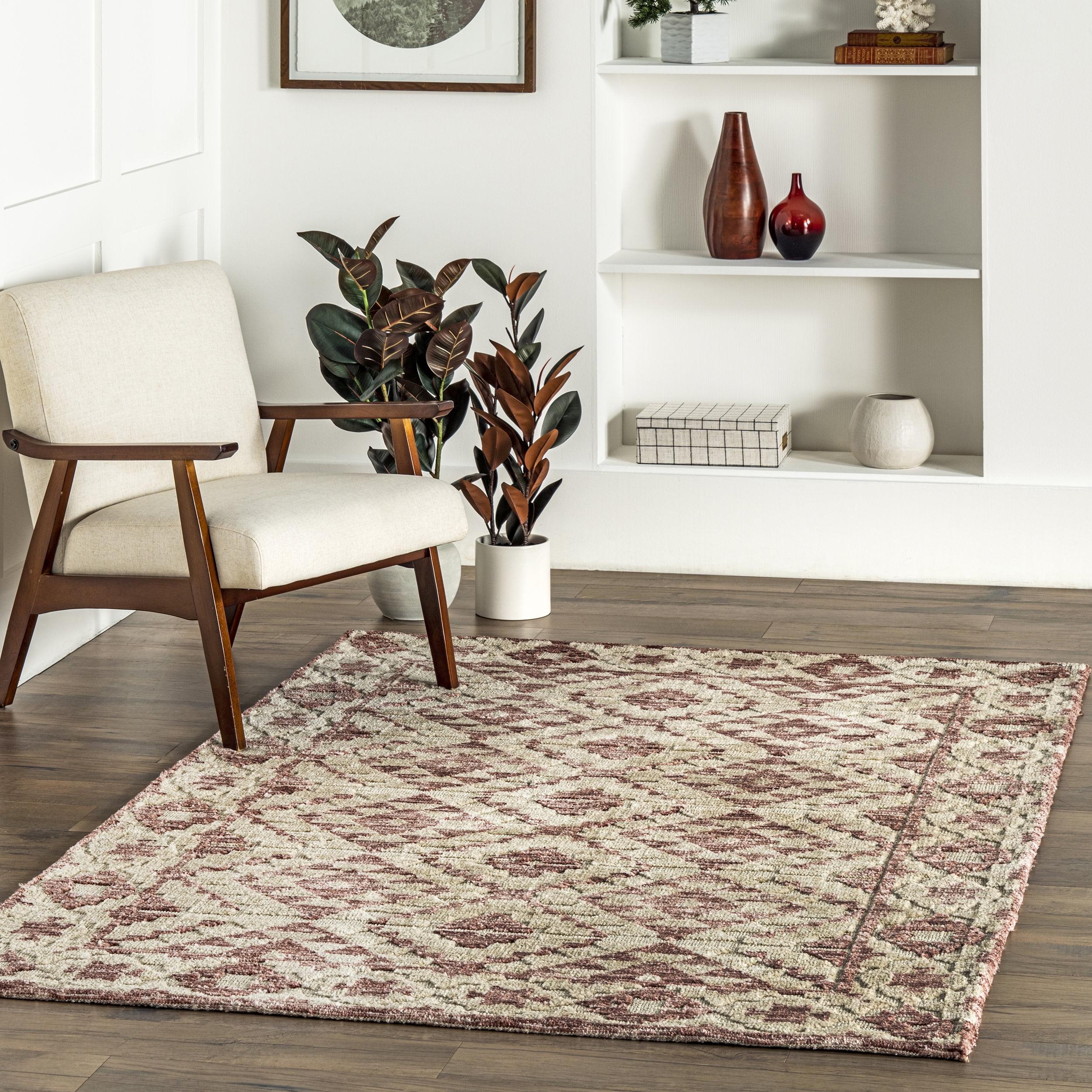 Ivory and Rust Diamond Pattern Synthetic Area Rug, 5' x 8'