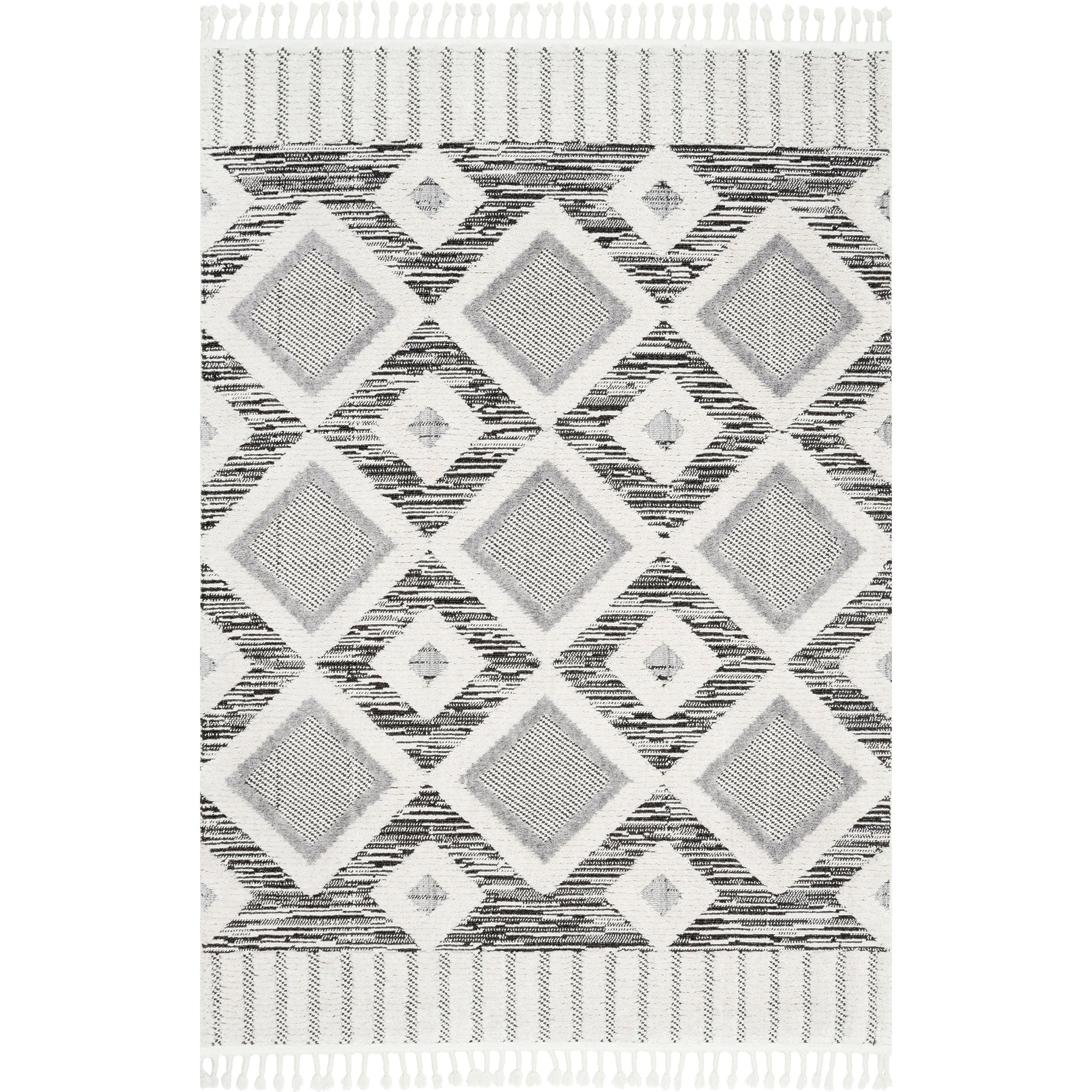 Silken Gray 5' x 7' Braided Geometric Shag Area Rug