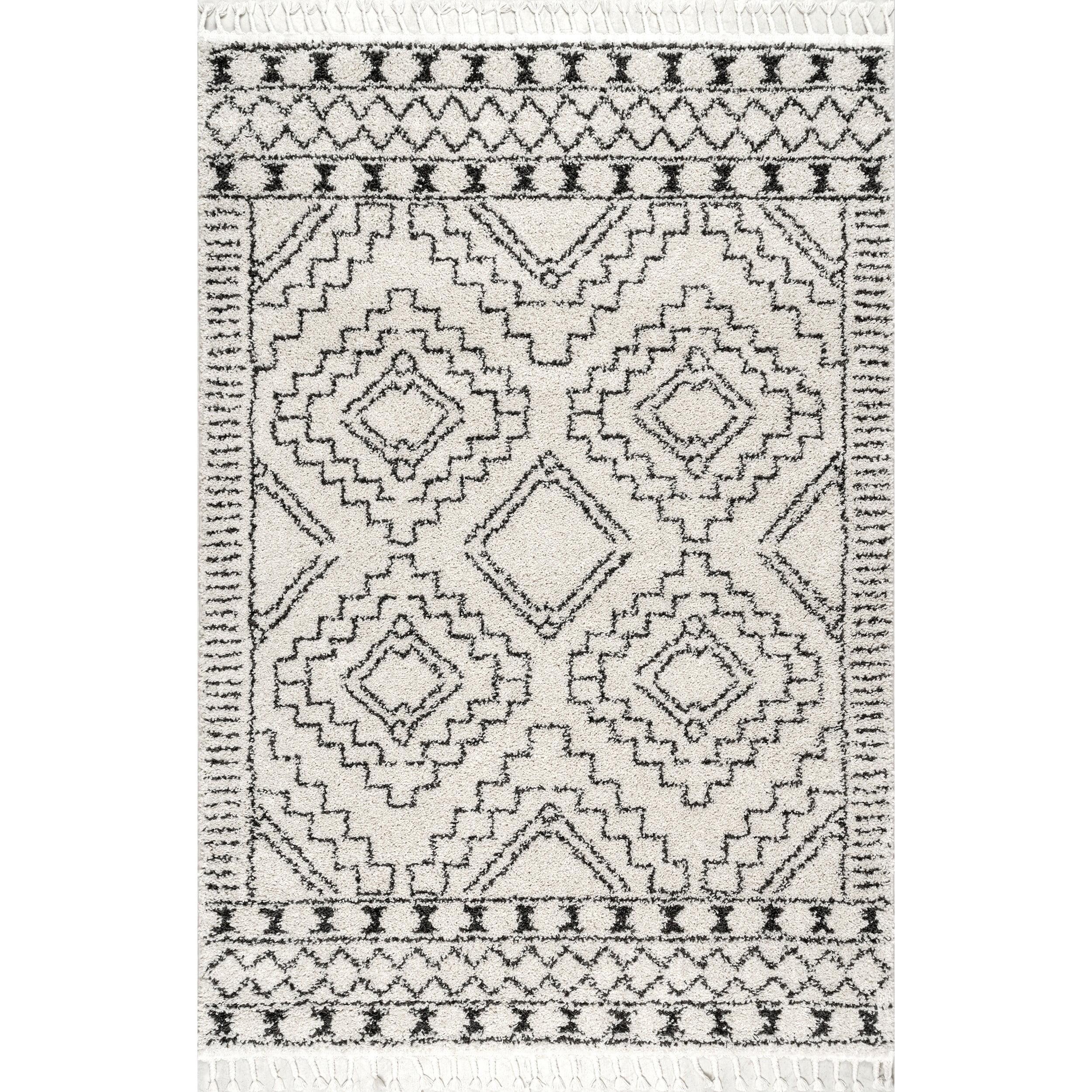 Off-White 4' Square Braided Reversible Shag Rug