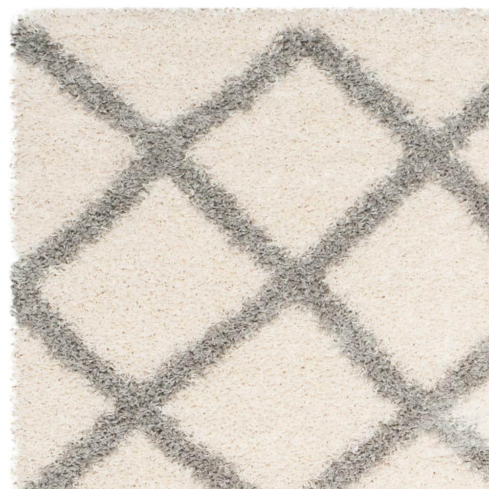 Dallas Shag SGD258 Power Loomed Indoor Area Rug - Ivory/Grey - 8'x10' - Safavieh.
