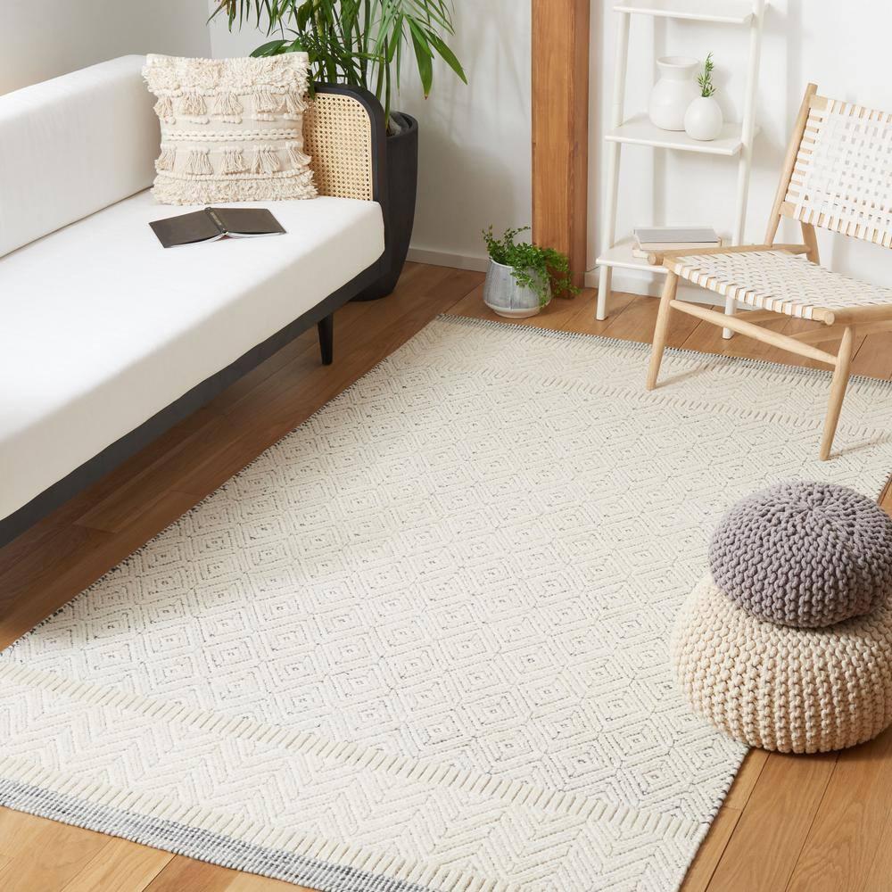Martha Stewart Rugs Martha Stewart Hand Loomed 65% Wool And 35% Cotton Chevron Rug
