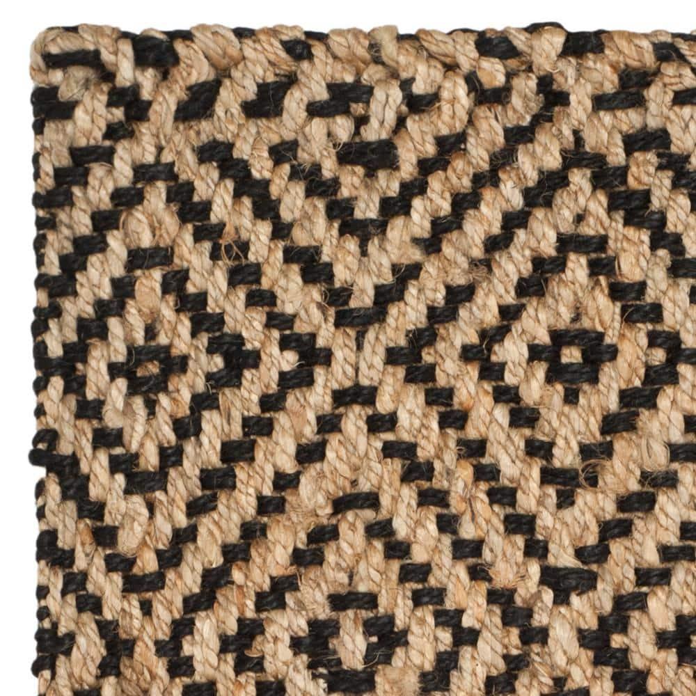 Natural Fiber NF181 Hand Woven Indoor Accent Rug - Natural/Black - 2'3"x4' - Safavieh.