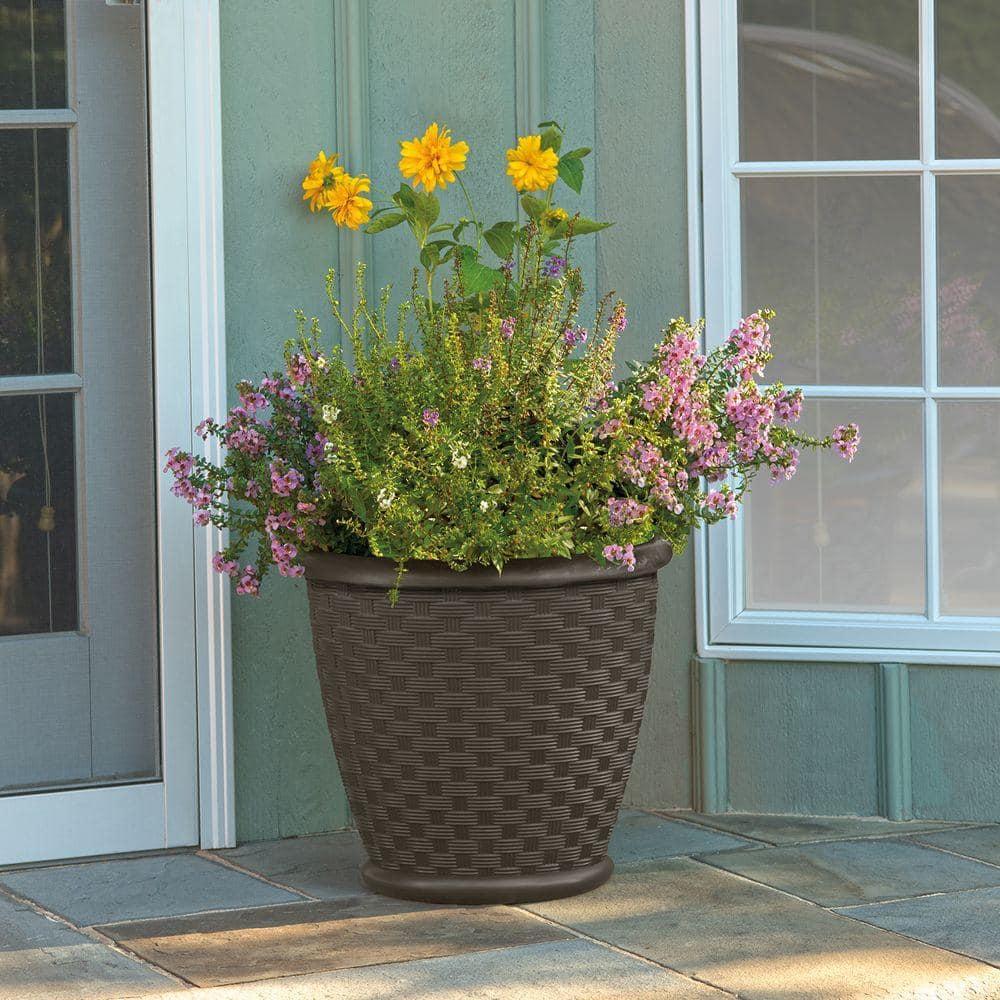 Suncast Pot Planter