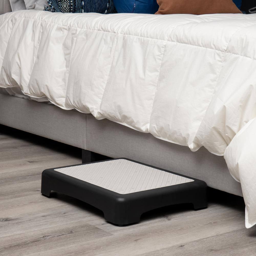 Mind Reader Mind Reader Platform Booster Step, Step Stool for Seniors, Indoor Outdoor, Riser, 15.75"L x 19.5"W x 3.75"H