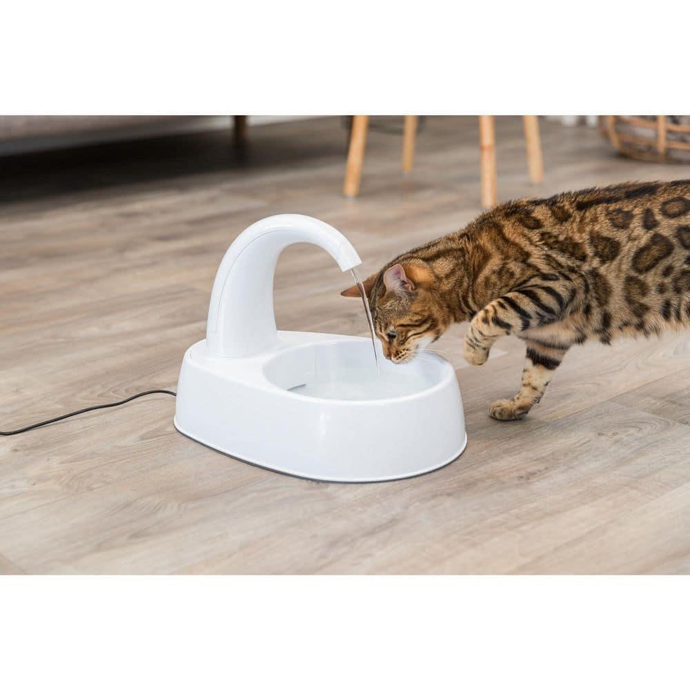 TRIXIE TRIXIE Curved Stream 84.5oz Drinking Fountain for Cats and Dogs, Large Water Fountain for Pets