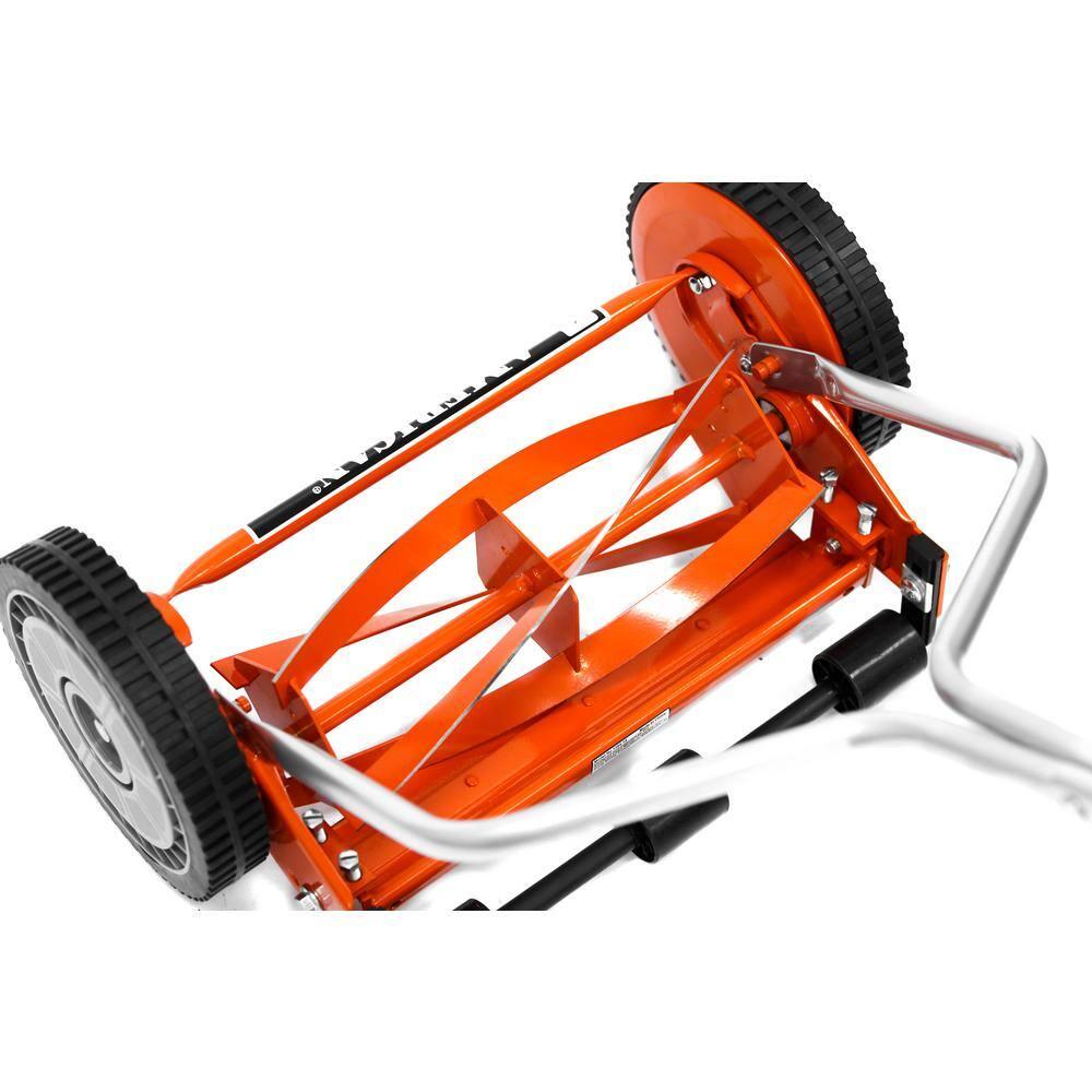 14 in. 4-Blade Manual Walk Behind Reel Lawn Mower