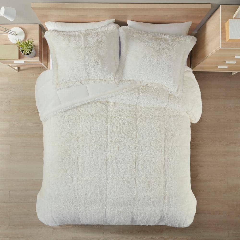 Intelligent Design Malea Shaggy Faux Fur Comforter Mini Set