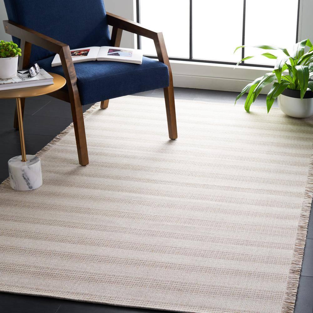 Augustine AGT501 Machine Made Indoor Area Rug - Ivory/Taupe - 6'-4"x6'-4" - Safavieh
