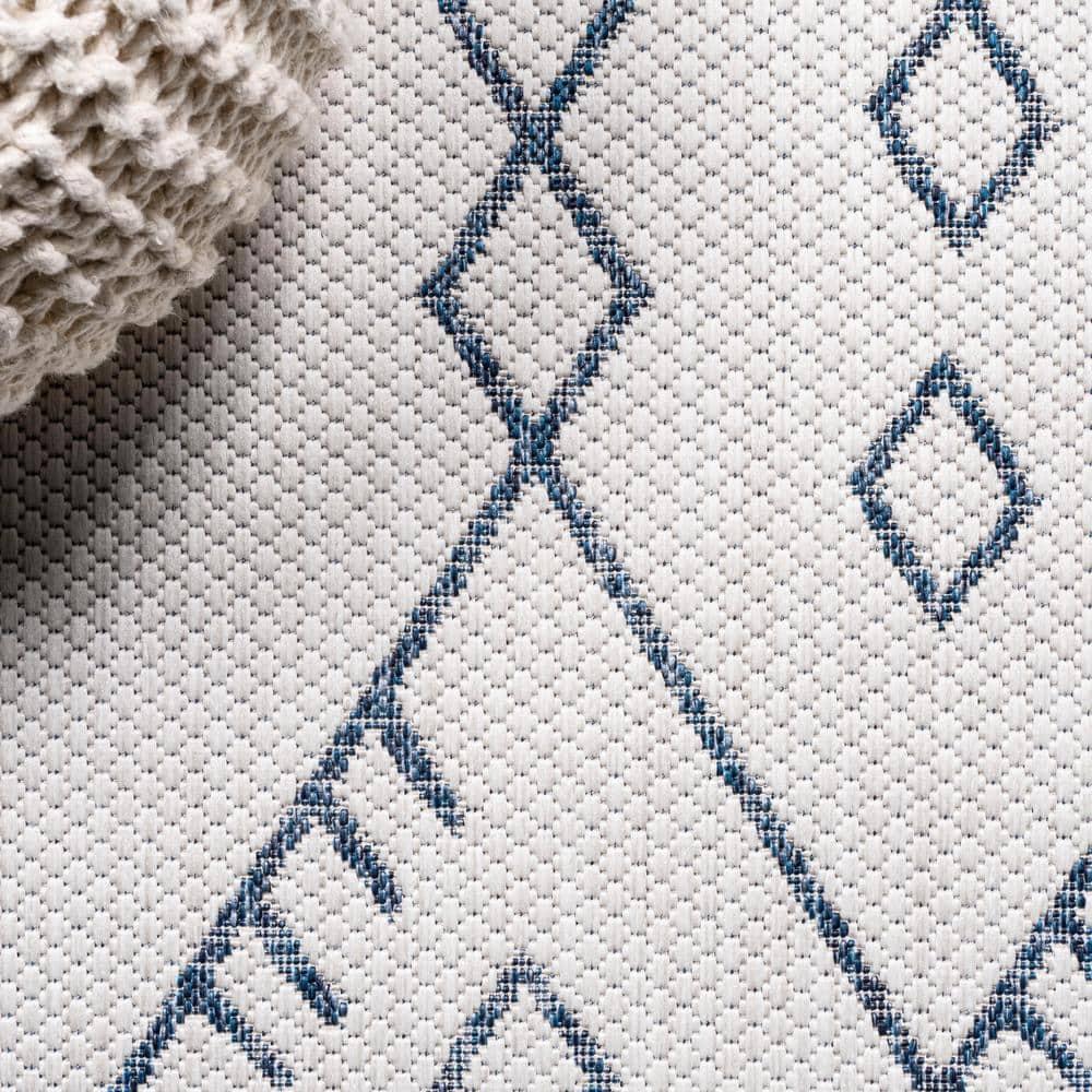4'x6' Boho Moroccan Indoor/Outdoor Area Rug, Ivory/Navy - JONATHAN Y