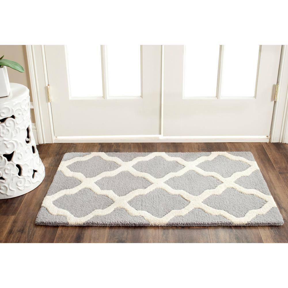 Cambridge Silver/Ivory Doormat 2 ft. x 3 ft. Geometric Trellis Area Rug